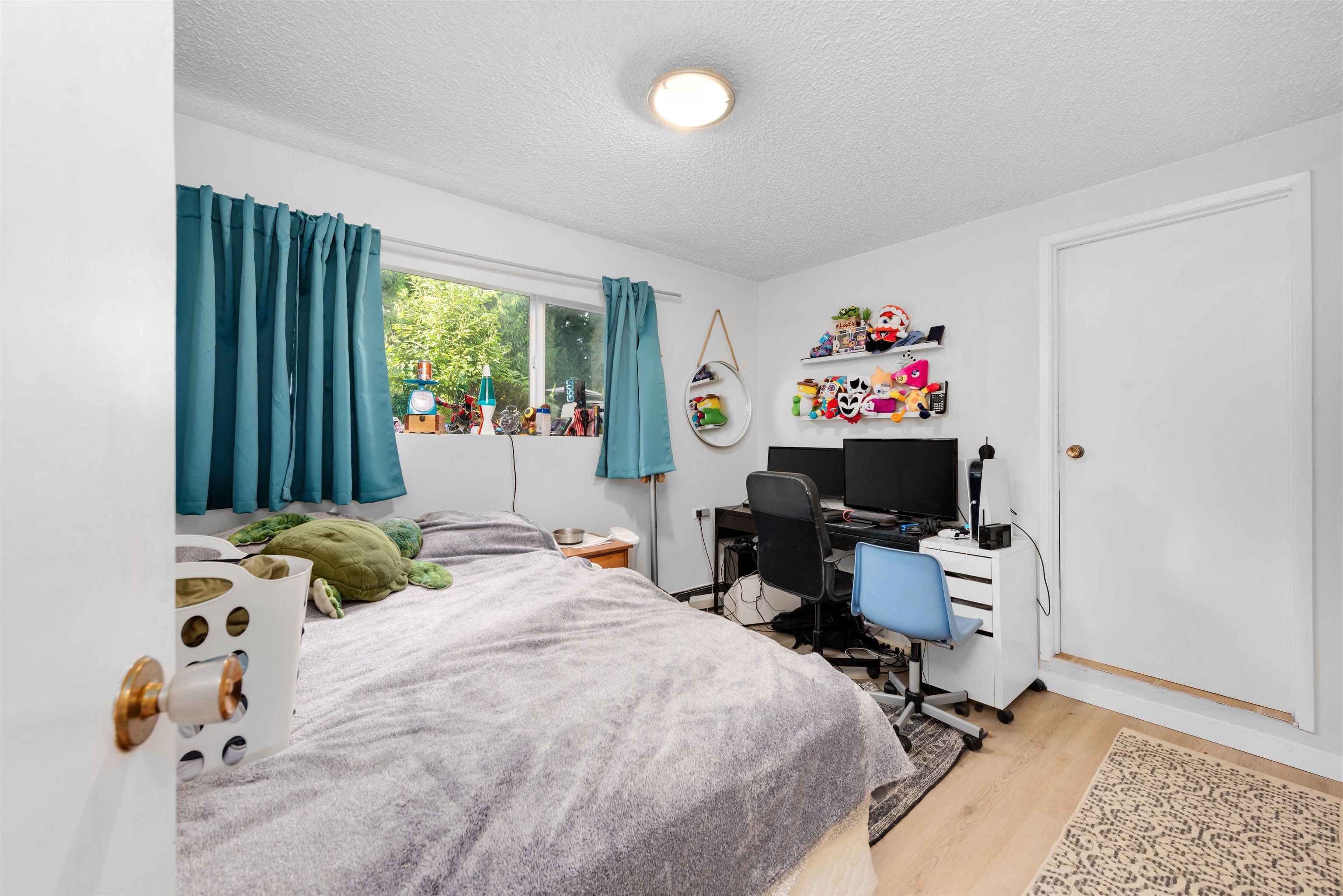 Listing image of 1190 E 15TH STREET