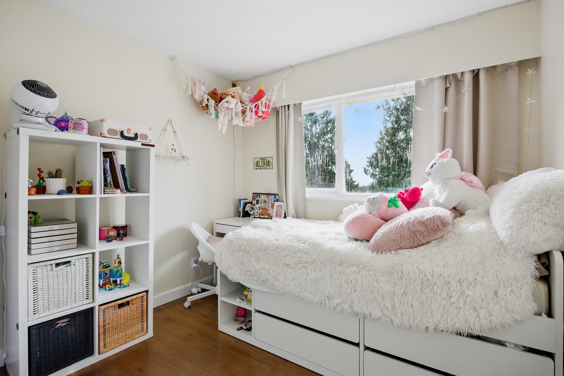 Listing image of 4938 REDONDA DRIVE