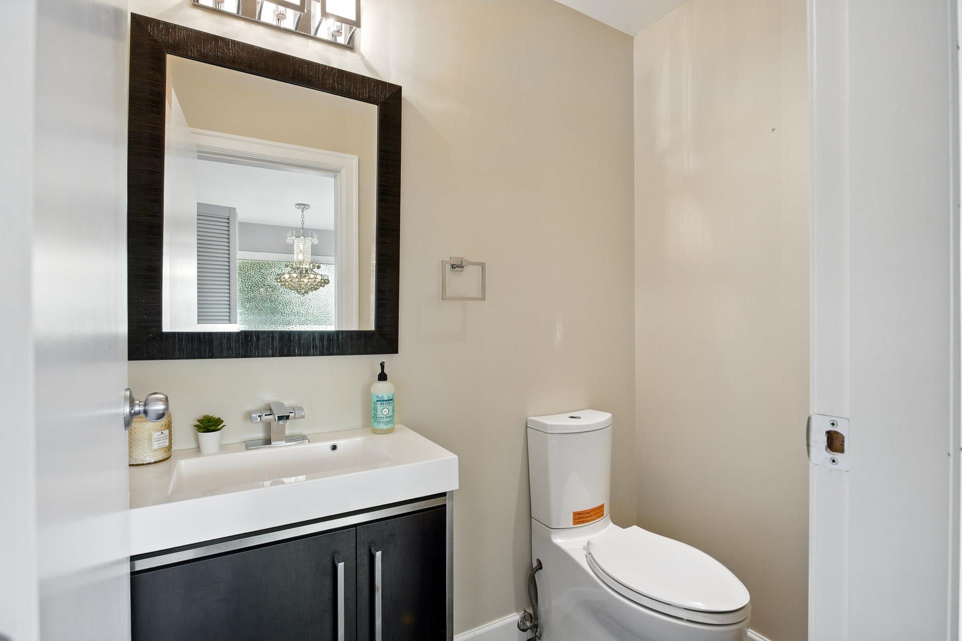 Listing image of 4938 REDONDA DRIVE