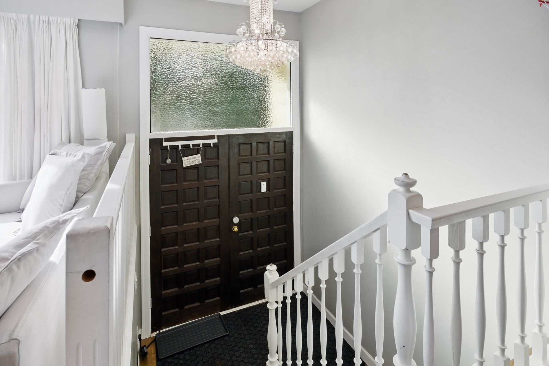 Listing image of 4938 REDONDA DRIVE