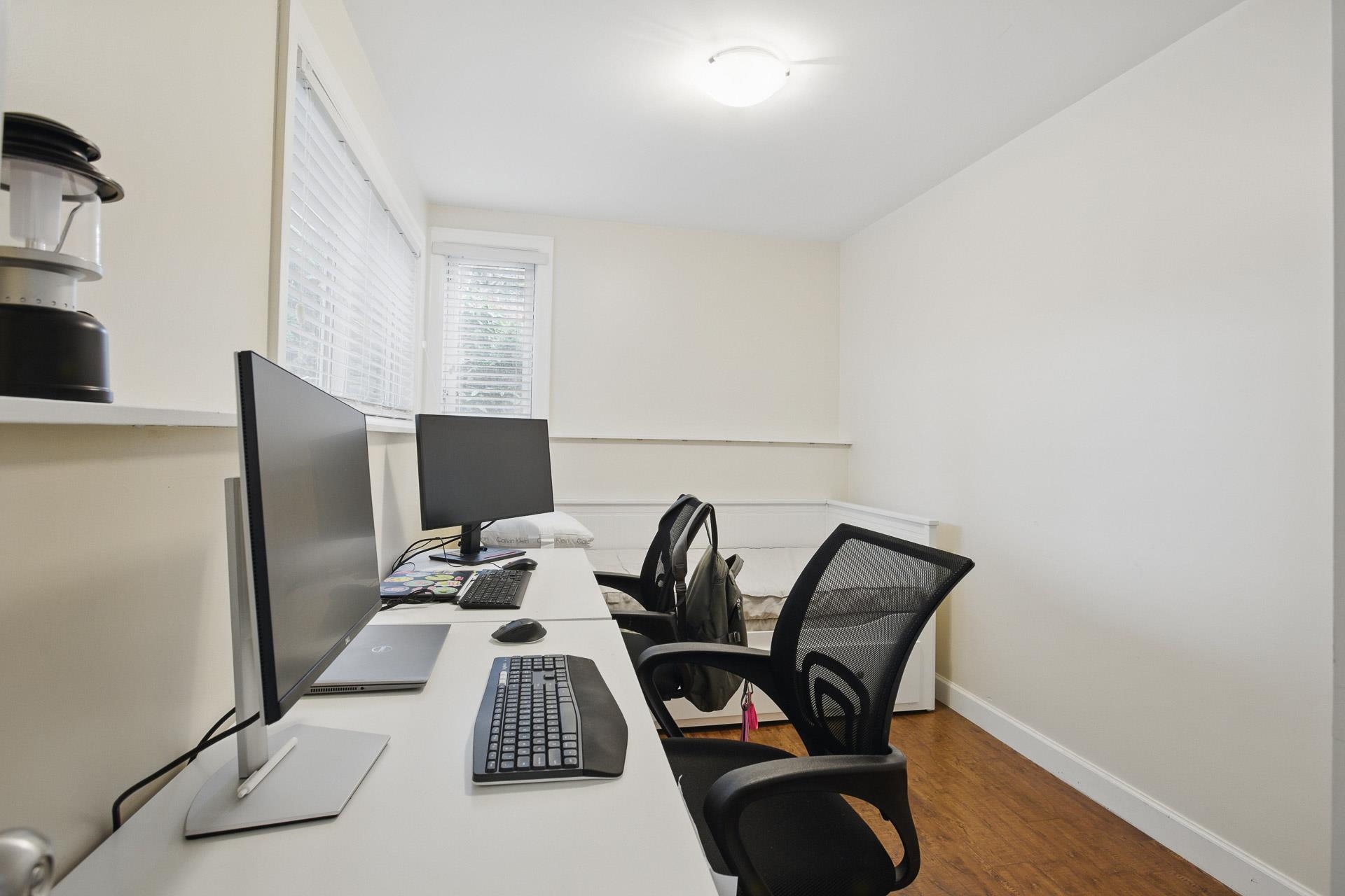 Listing image of 4938 REDONDA DRIVE