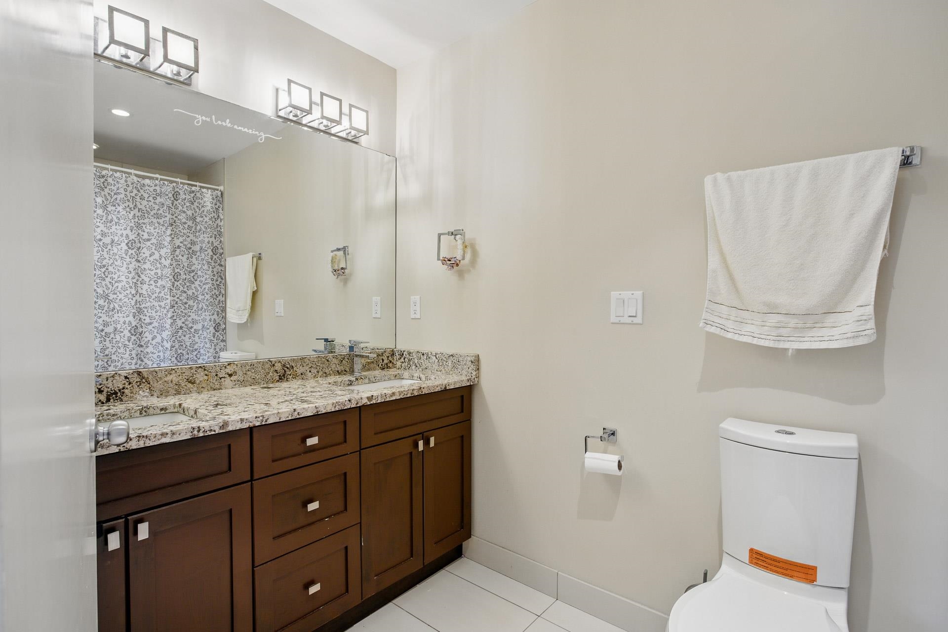 Listing image of 4938 REDONDA DRIVE
