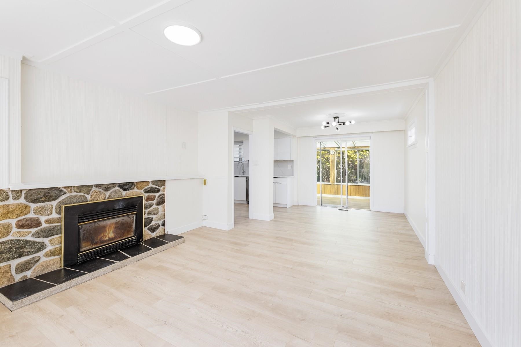 Listing image of 1235 JEFFERSON AVENUE