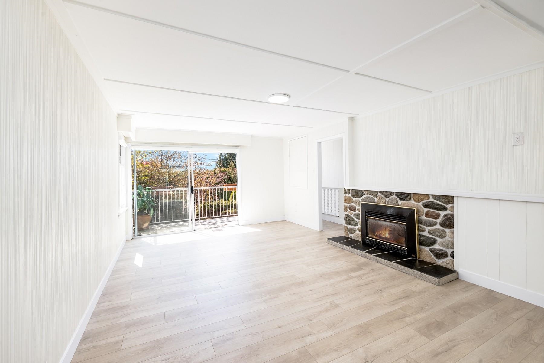 Listing image of 1235 JEFFERSON AVENUE