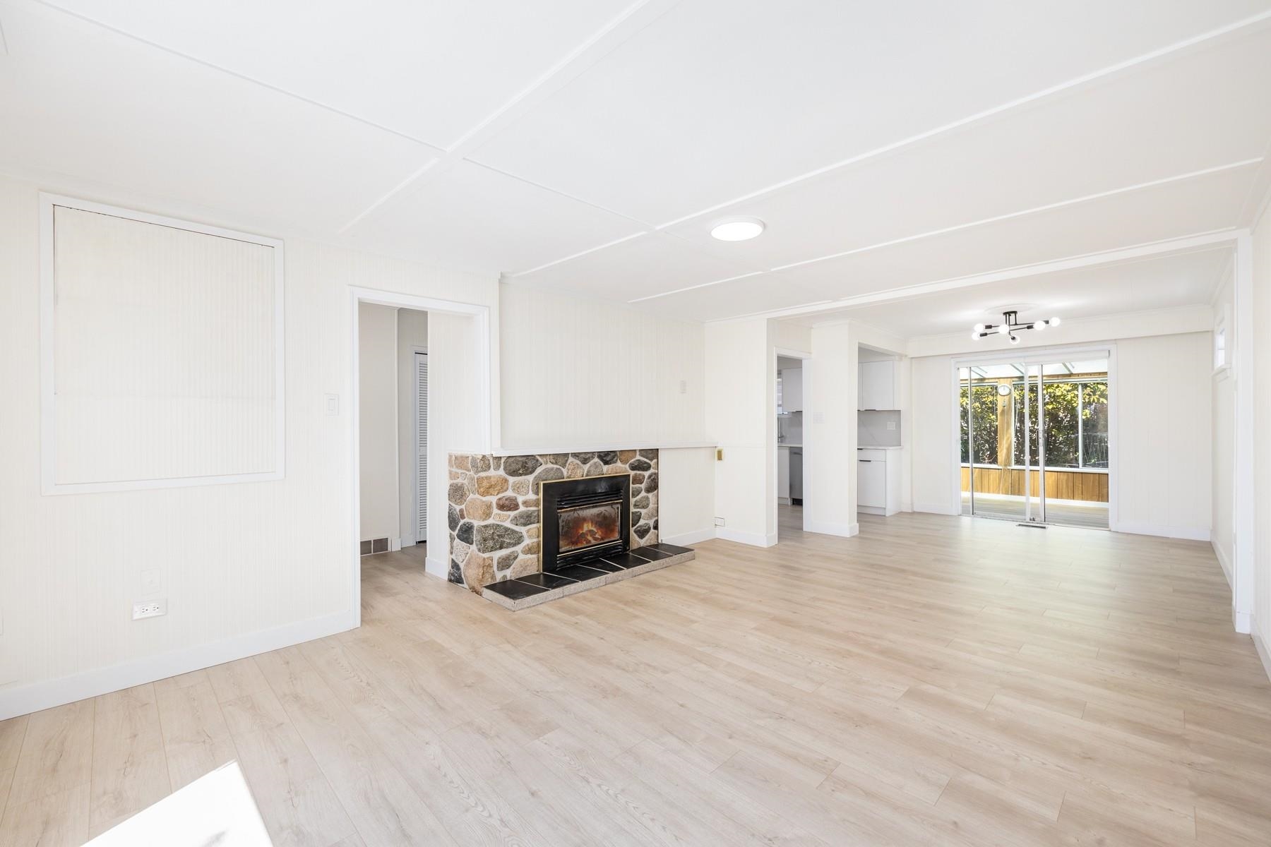 Listing image of 1235 JEFFERSON AVENUE