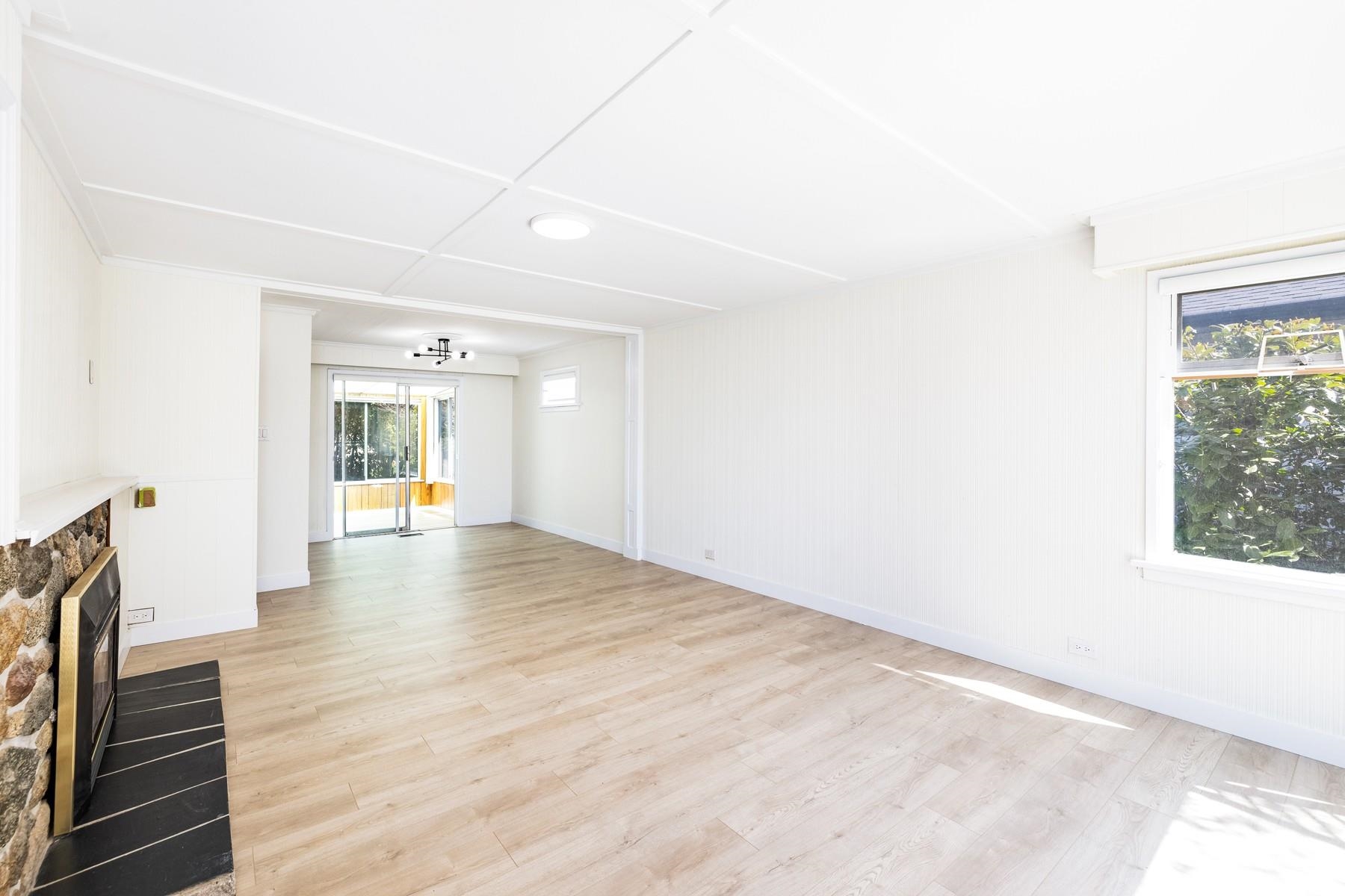 Listing image of 1235 JEFFERSON AVENUE