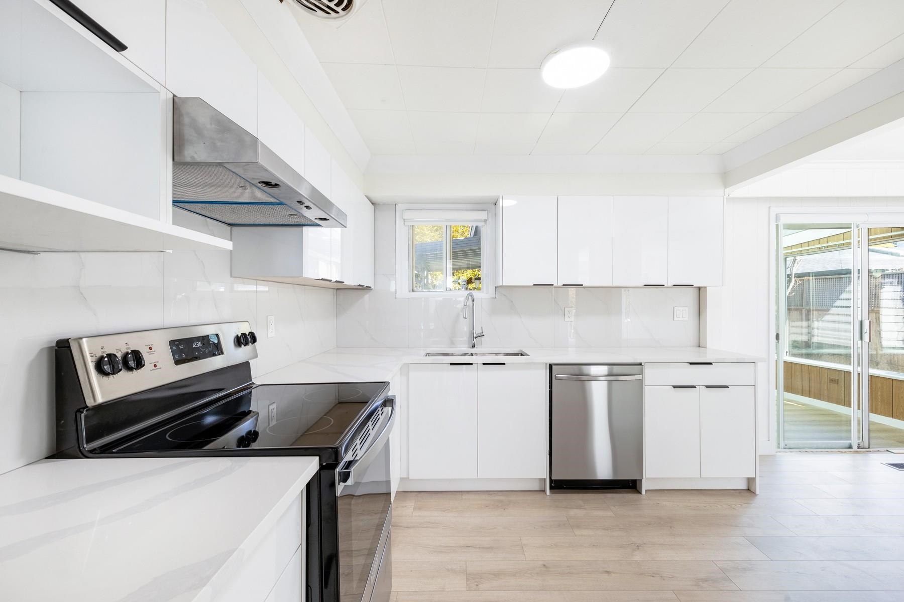 Listing image of 1235 JEFFERSON AVENUE