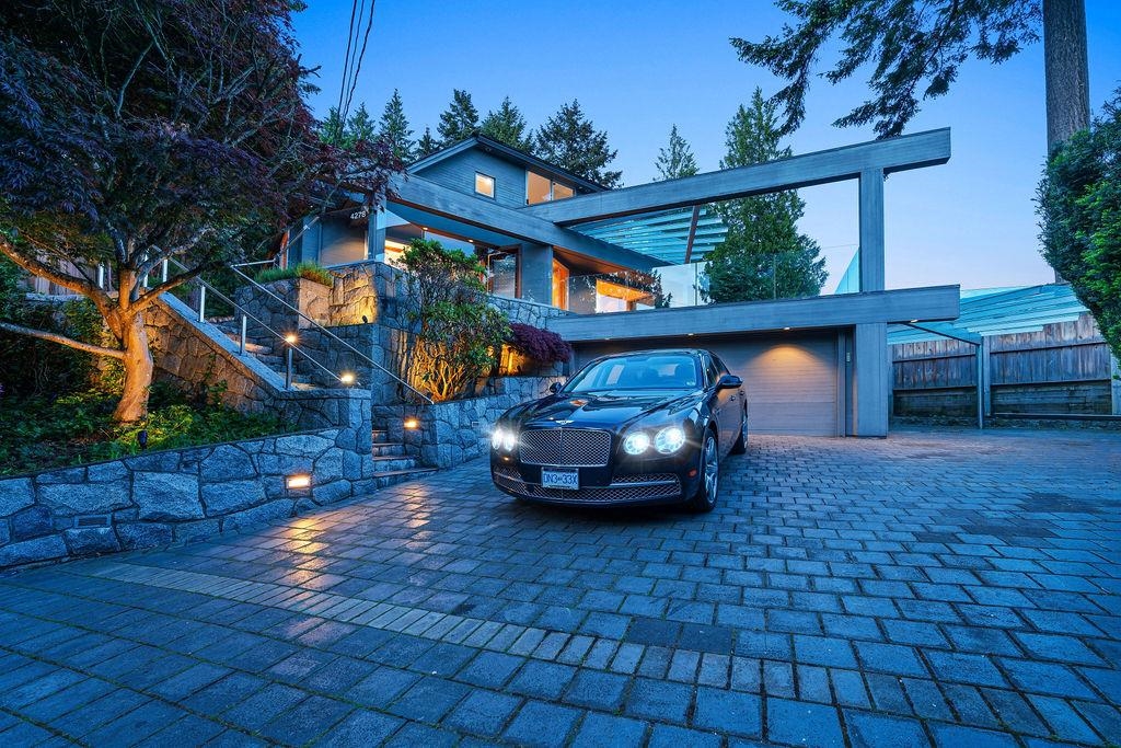 Listing image of 4278 MORGAN CRESCENT
