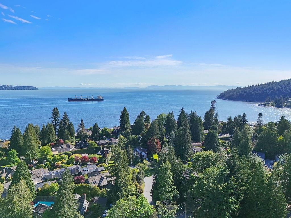 Listing image of 4278 MORGAN CRESCENT