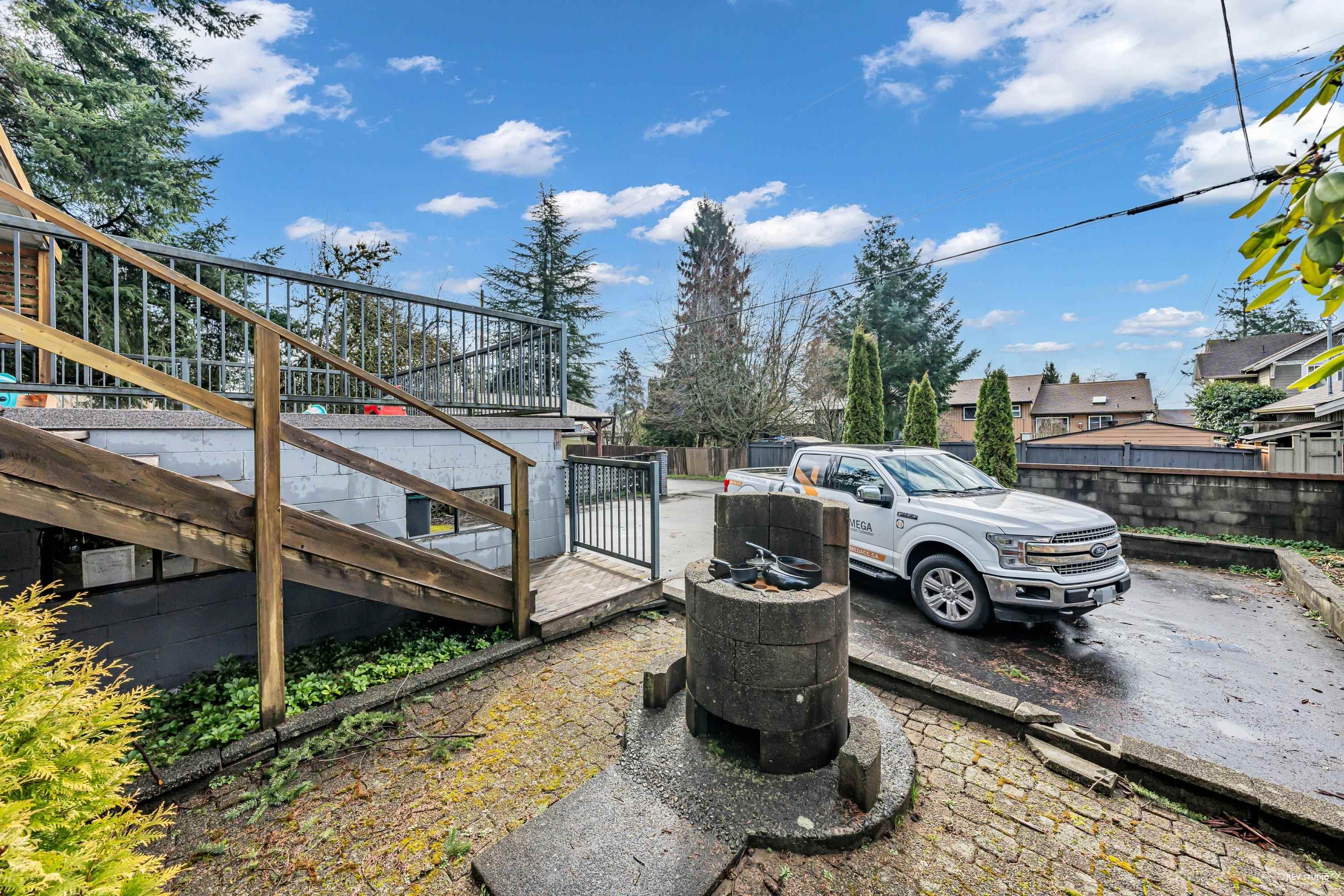 Listing image of 857 E 12TH STREET