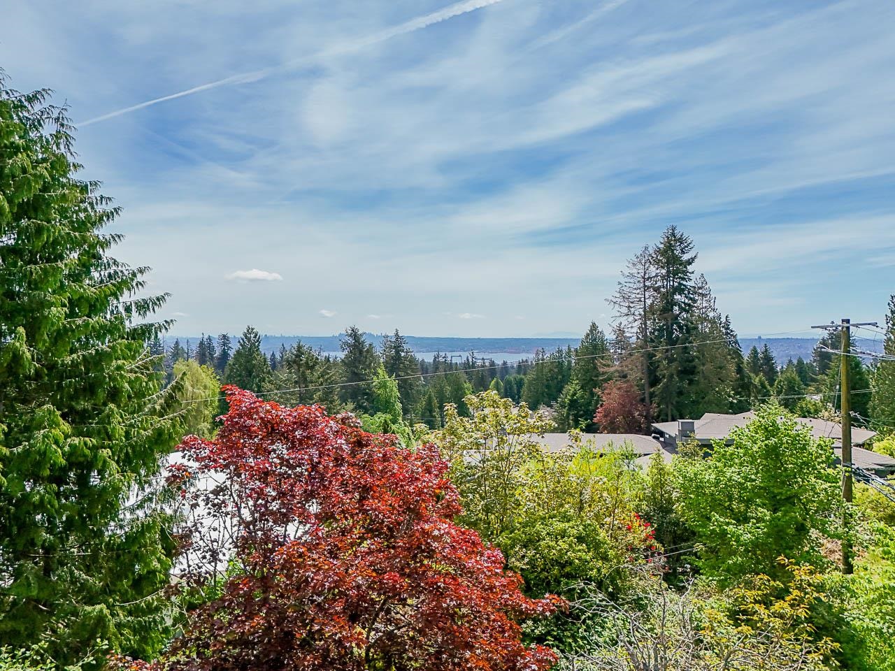 Listing image of 750 KENWOOD ROAD