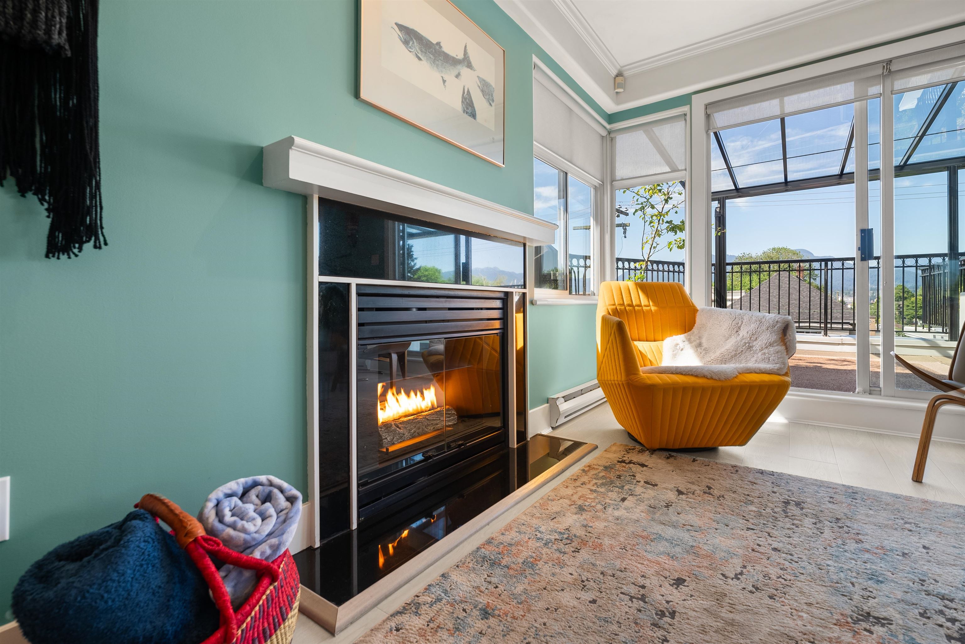 Listing image of 401 29 TEMPLETON DRIVE