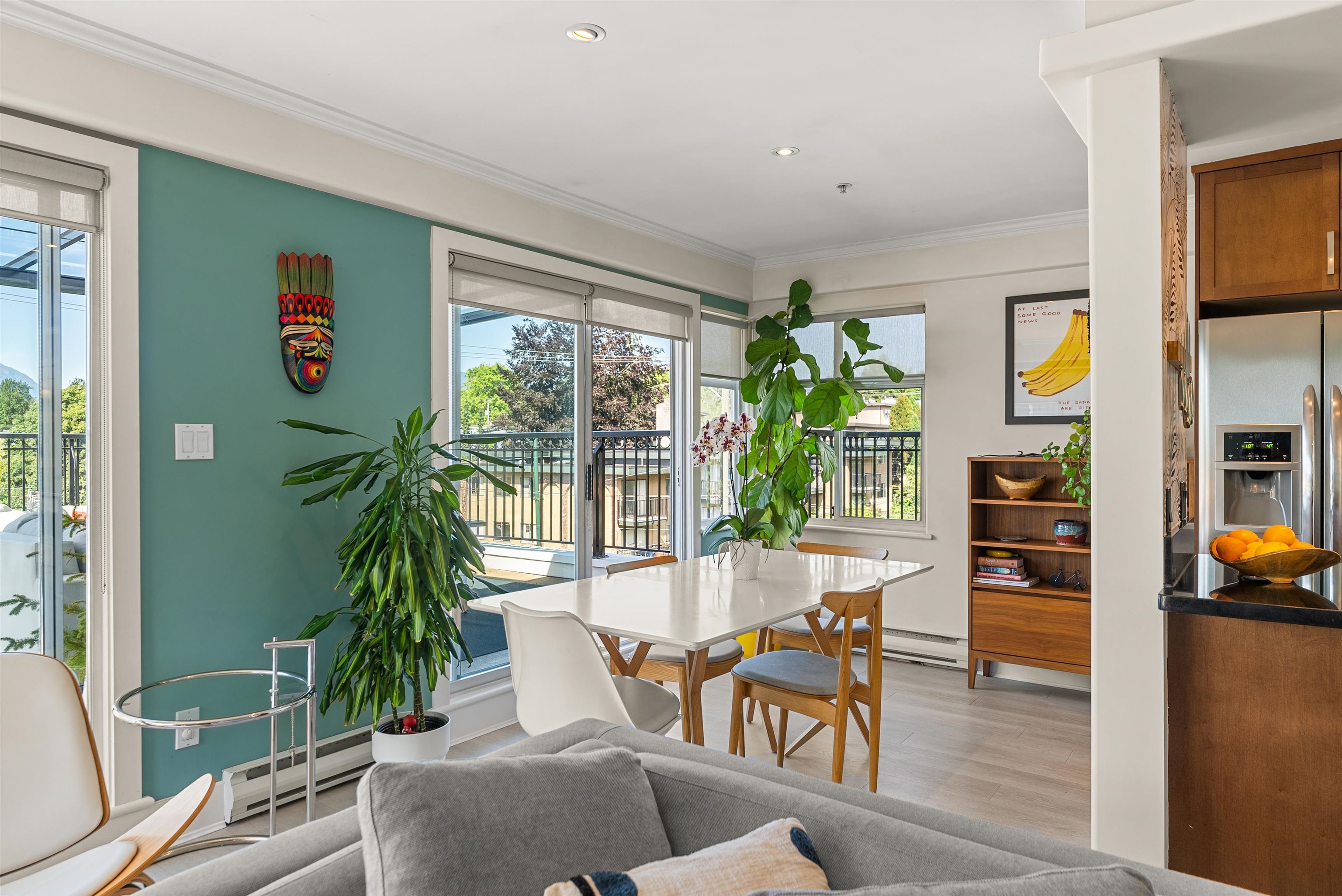 Listing image of 401 29 TEMPLETON DRIVE