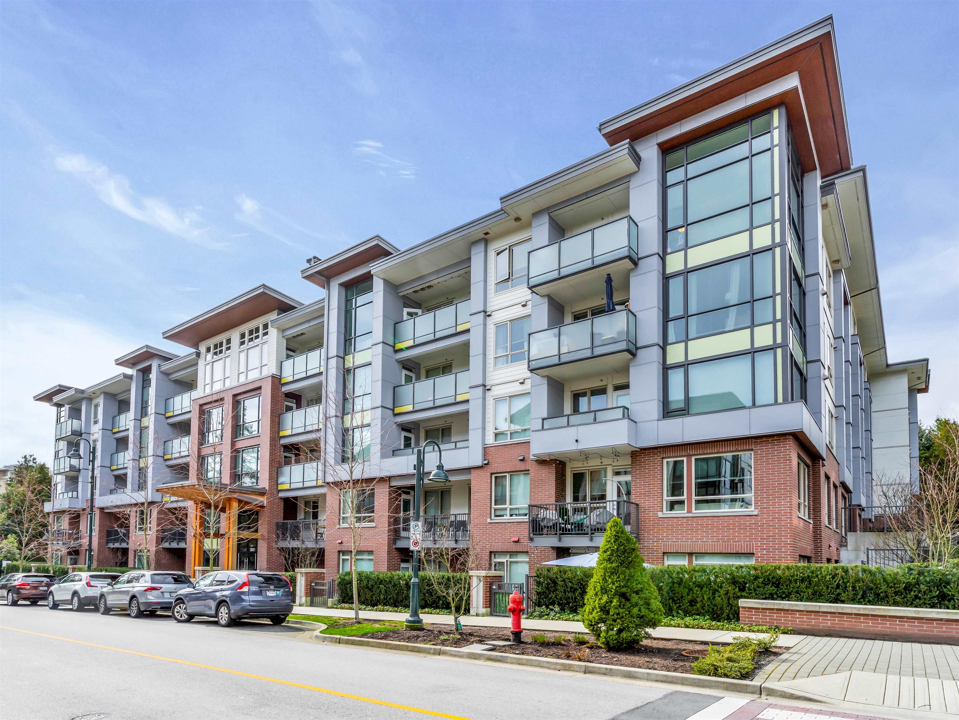 Listing image of 322 2651 LIBRARY LANE