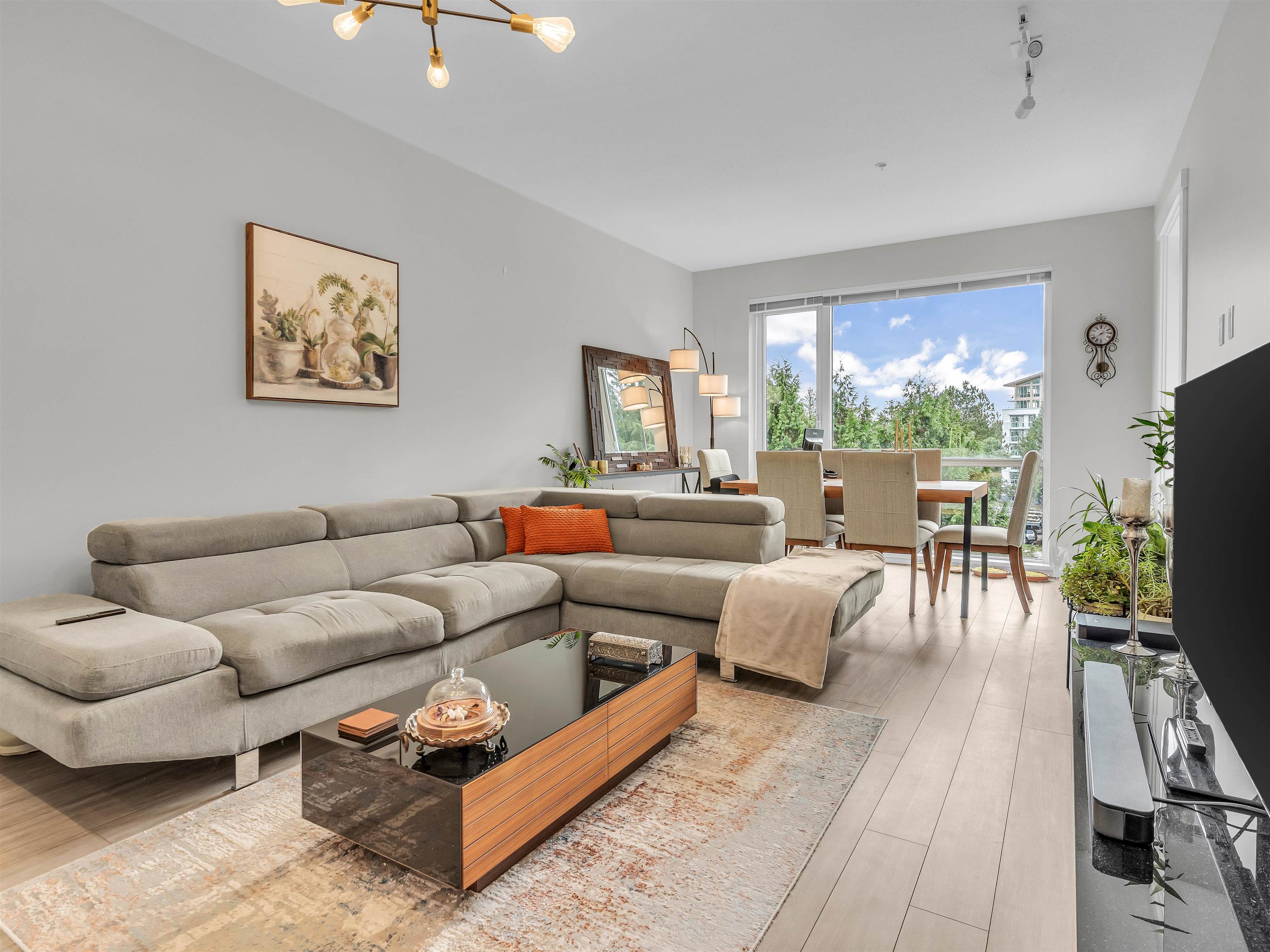 Listing image of 322 2651 LIBRARY LANE