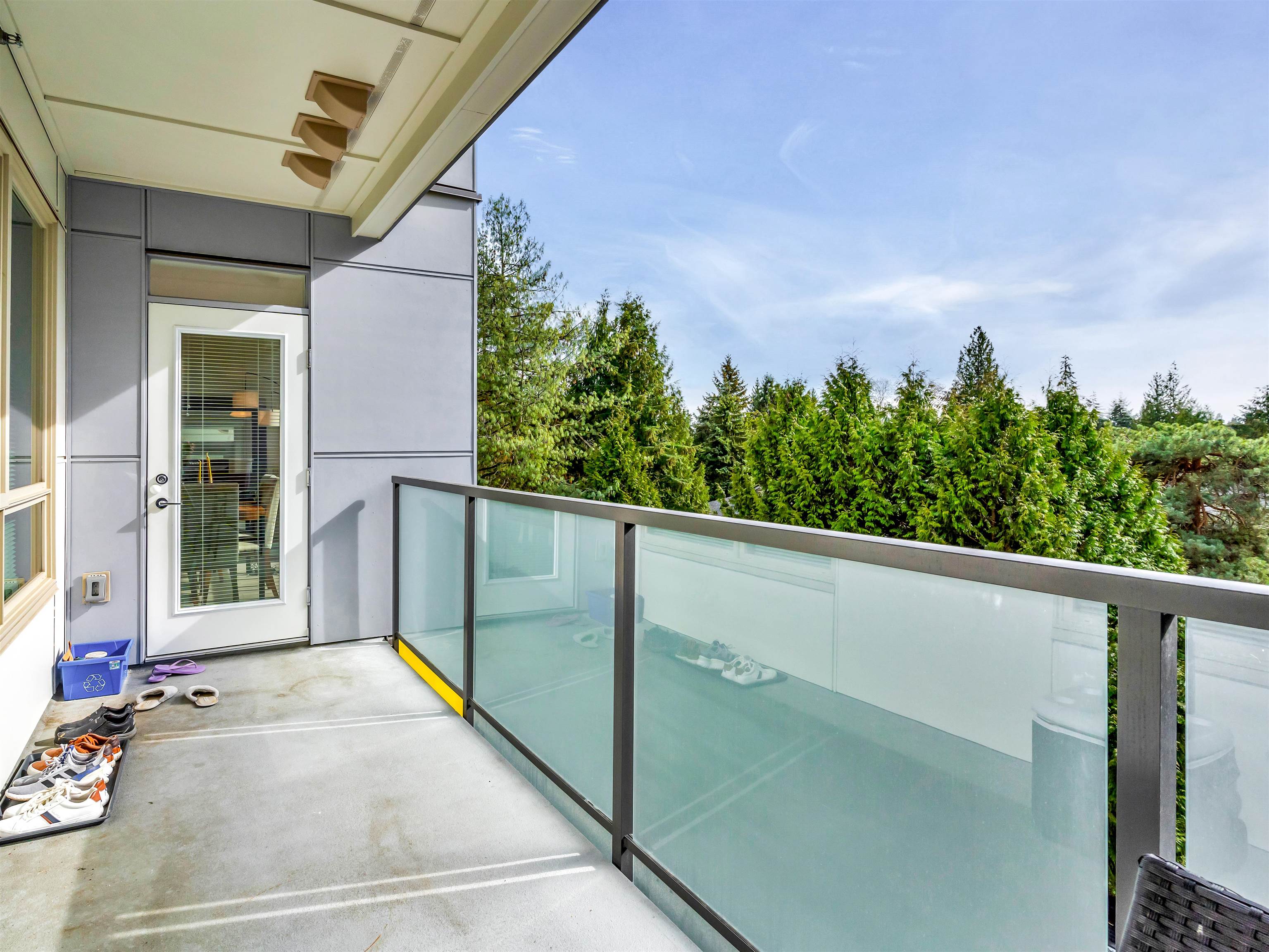 Listing image of 322 2651 LIBRARY LANE