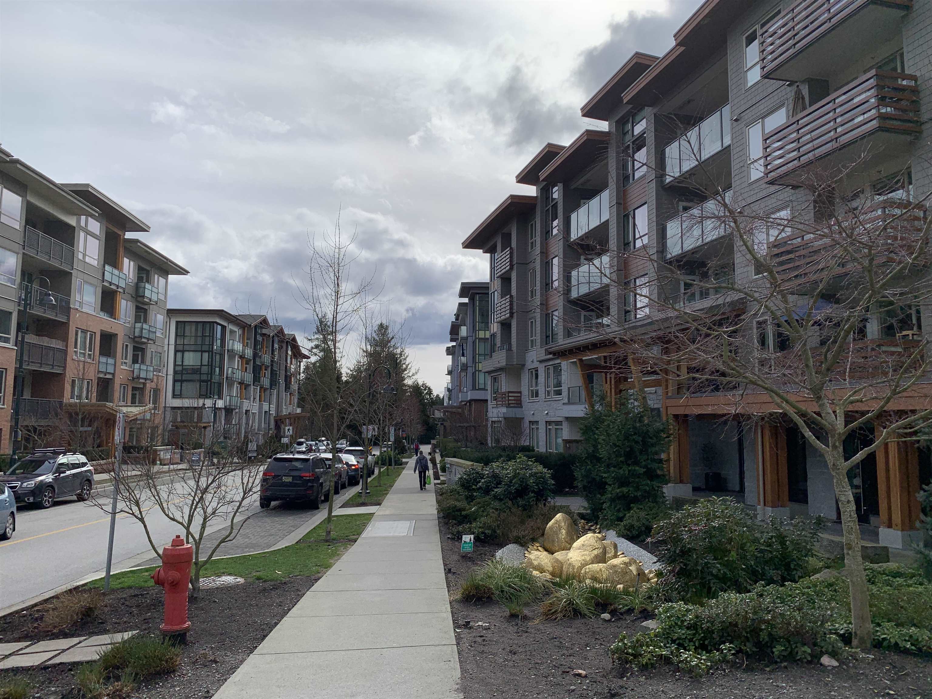 Listing image of 322 2651 LIBRARY LANE