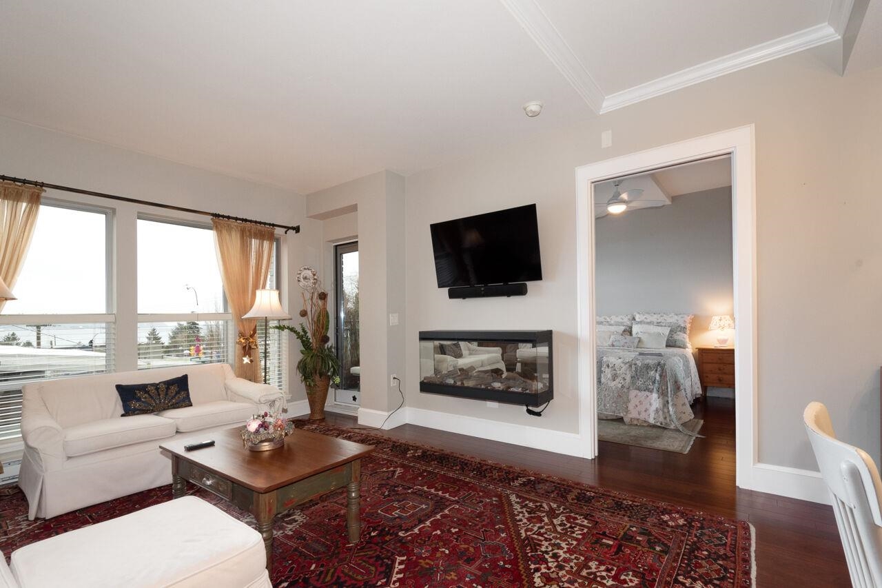 Listing image of 21 1180 25TH STREET