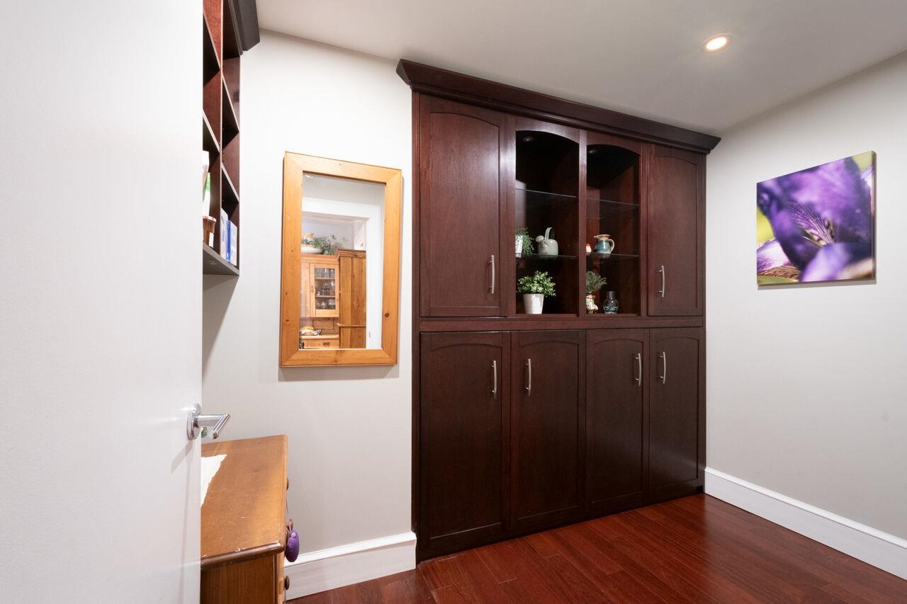 Listing image of 21 1180 25TH STREET