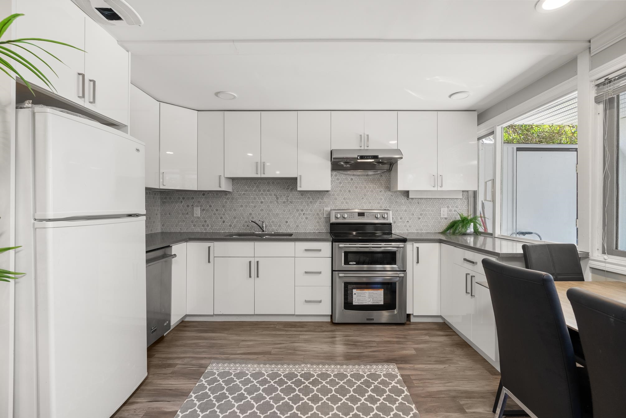 Listing image of 621 THE DEL