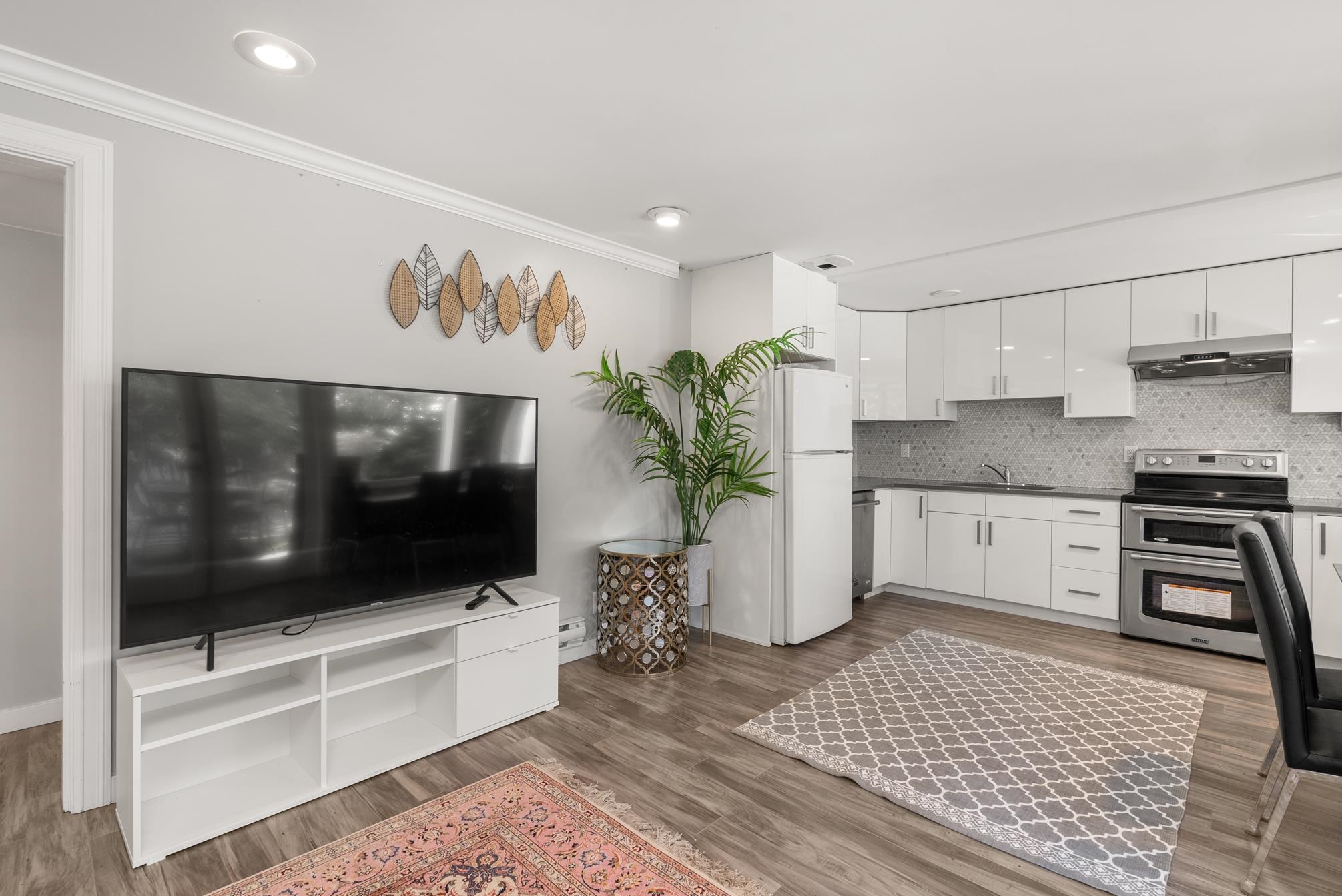 Listing image of 621 THE DEL