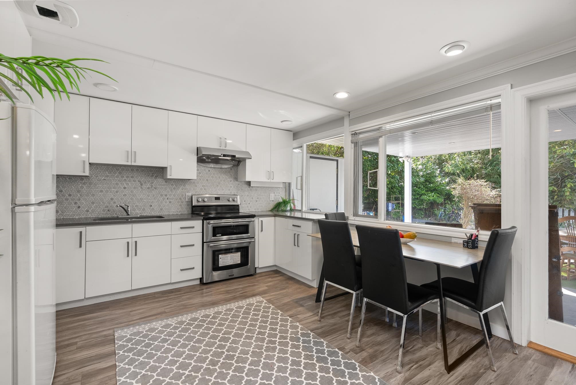 Listing image of 621 THE DEL