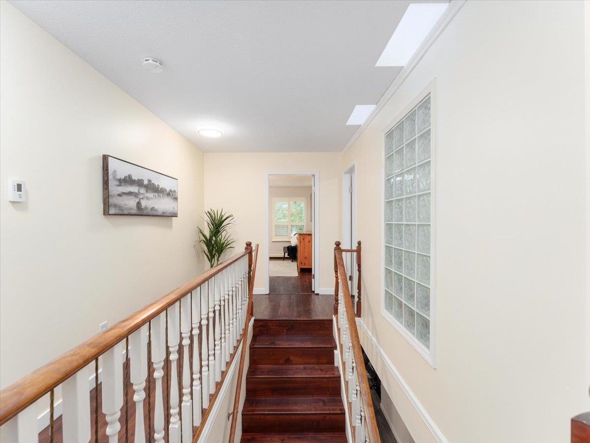 Listing image of 983 CANYON BOULEVARD