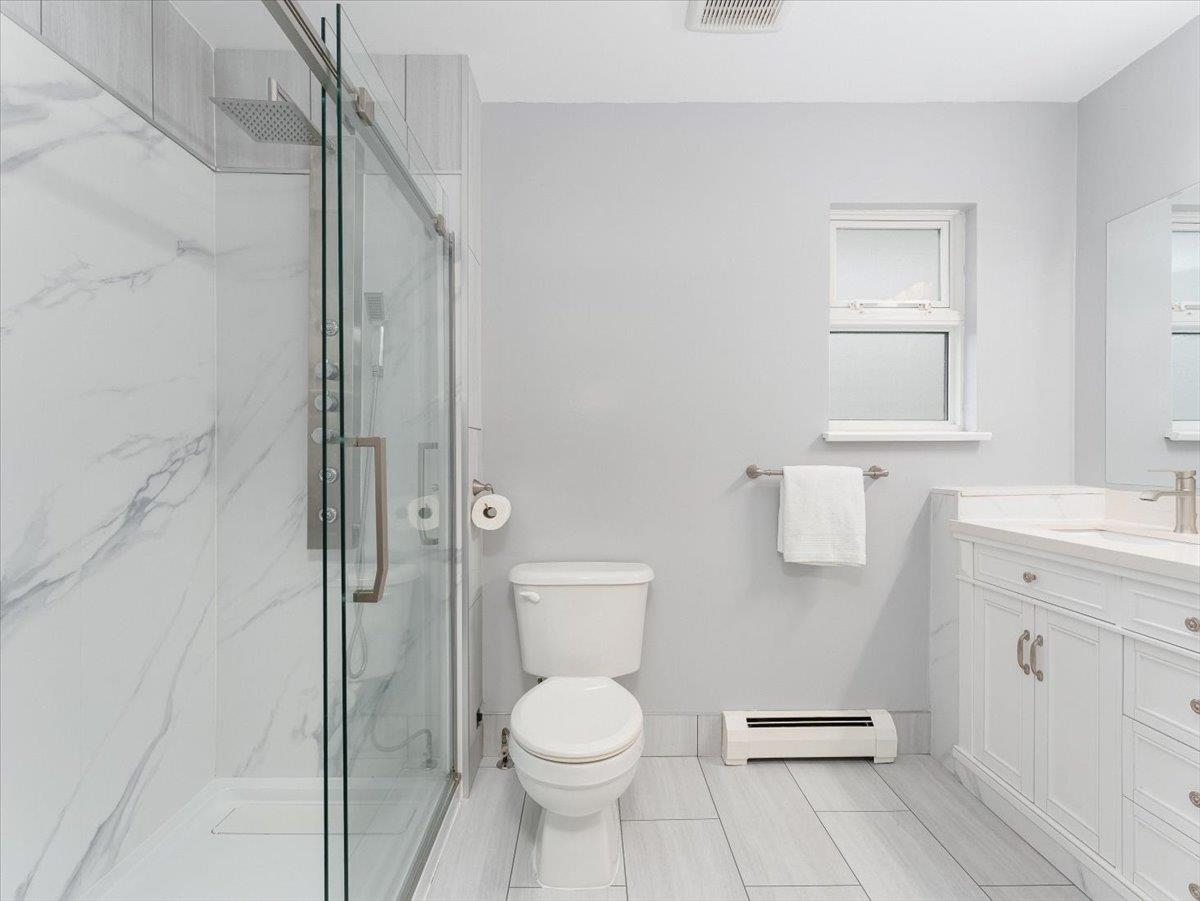 Listing image of 983 CANYON BOULEVARD