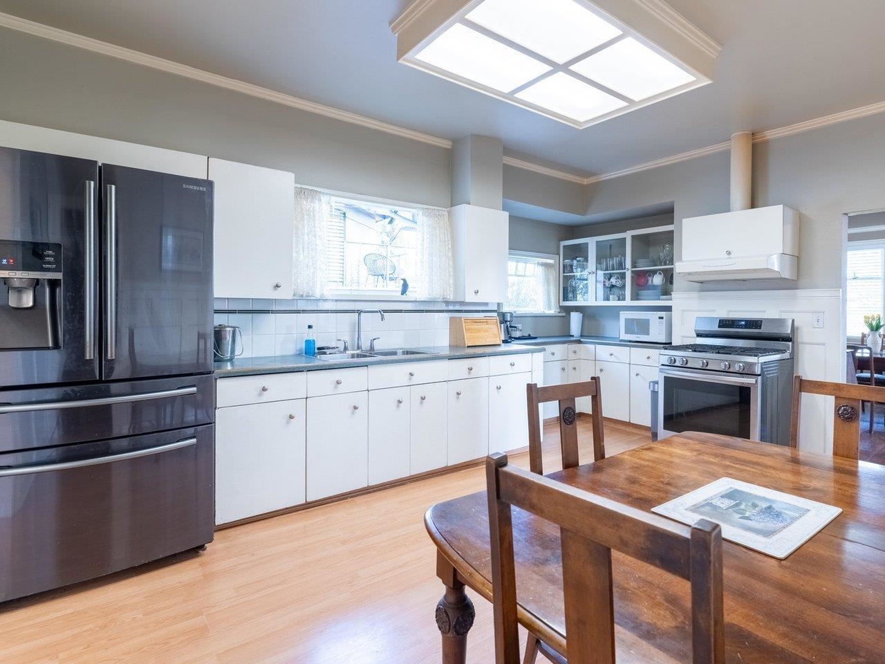 Listing image of 1156 ADDERLEY STREET