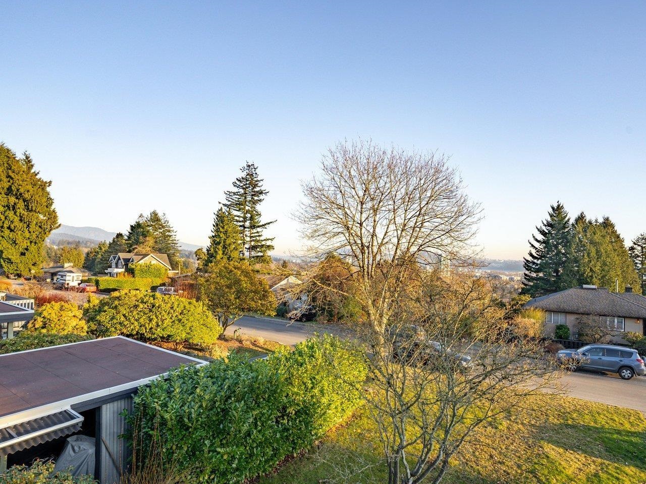 Listing image of 1156 ADDERLEY STREET