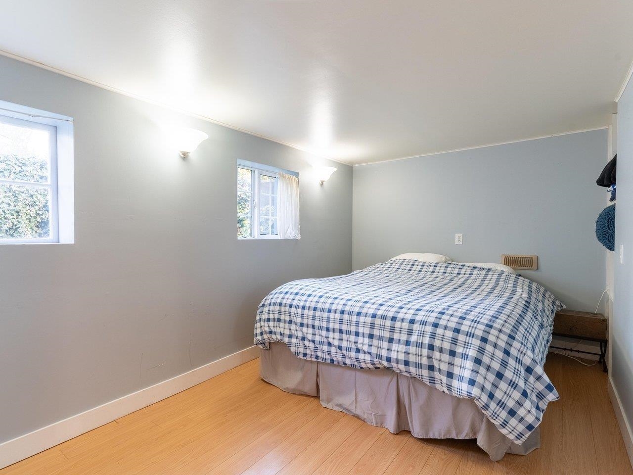 Listing image of 1156 ADDERLEY STREET