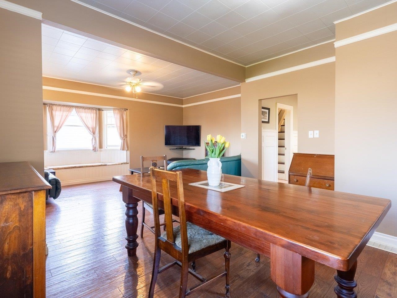 Listing image of 1156 ADDERLEY STREET