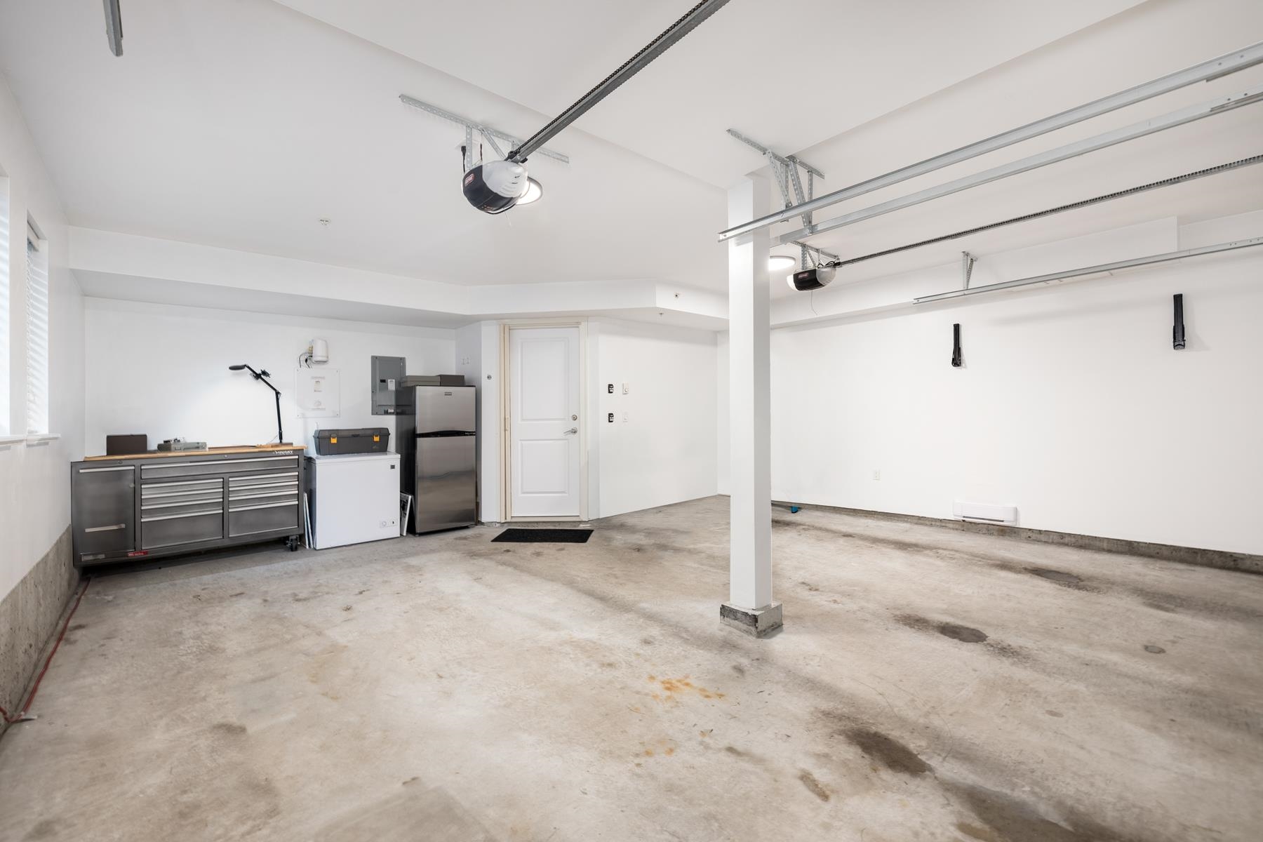 Listing image of 9 897 PREMIER STREET