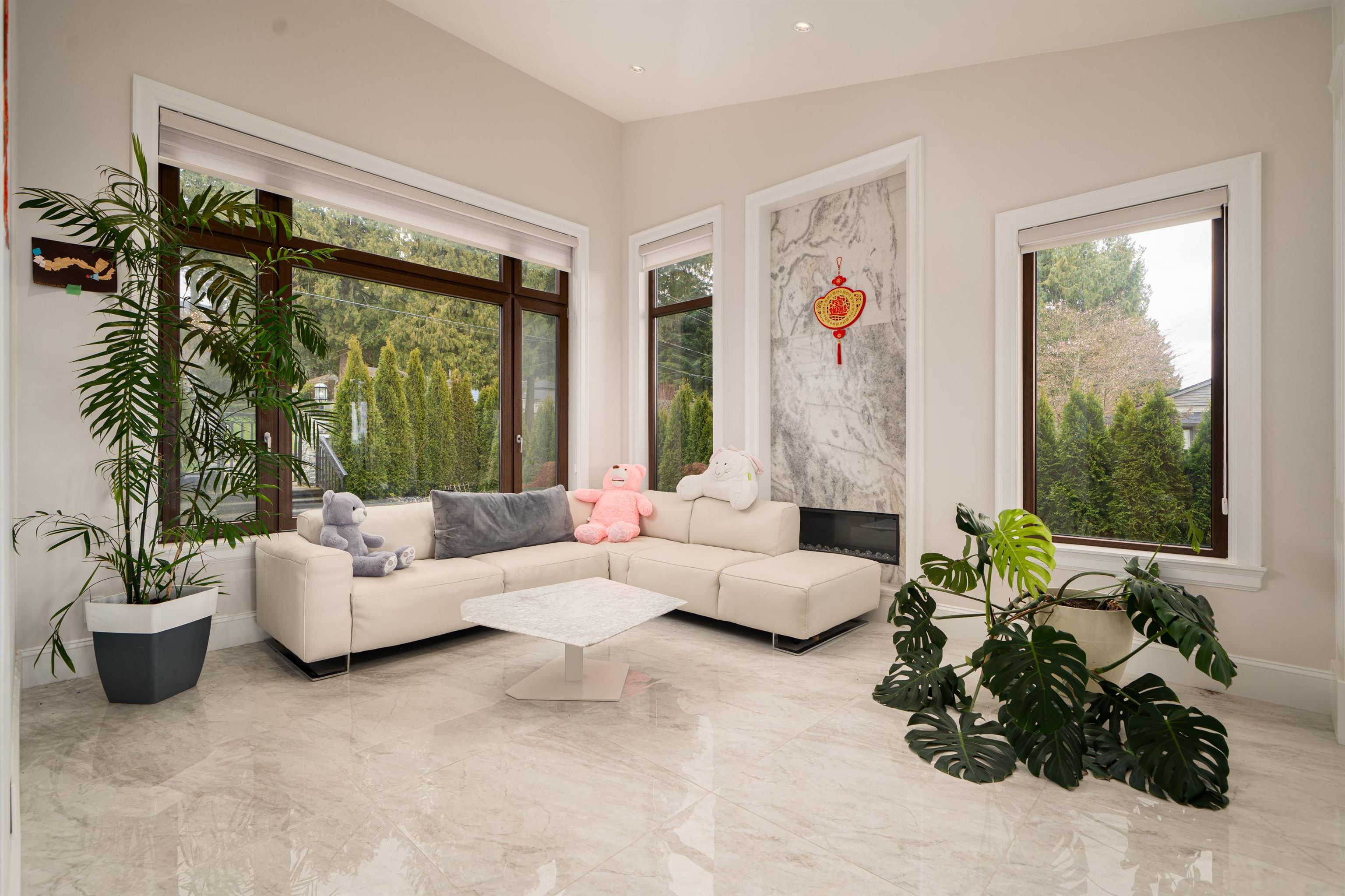 Listing image of 1410 MATHERS AVENUE