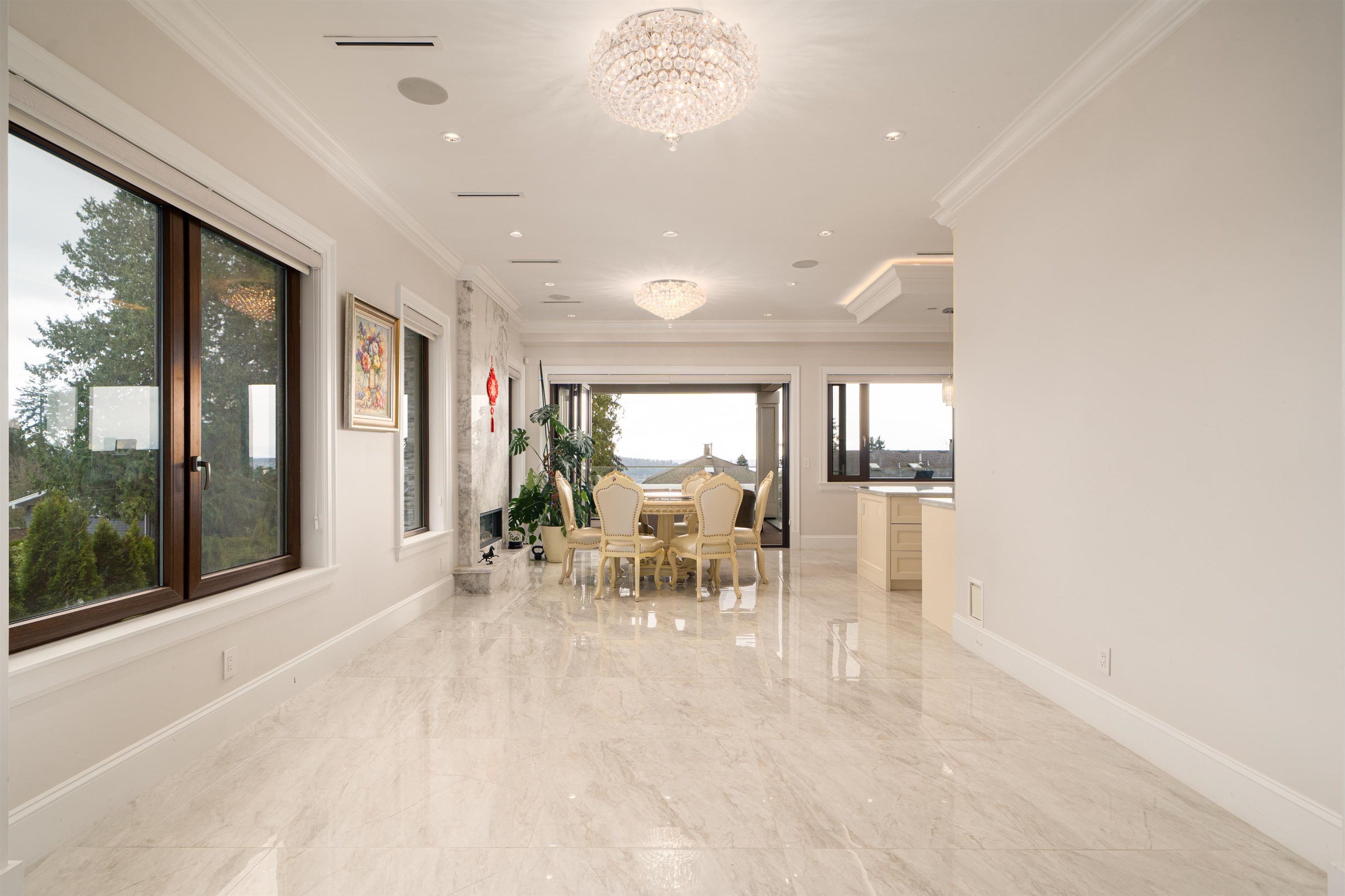 Listing image of 1410 MATHERS AVENUE
