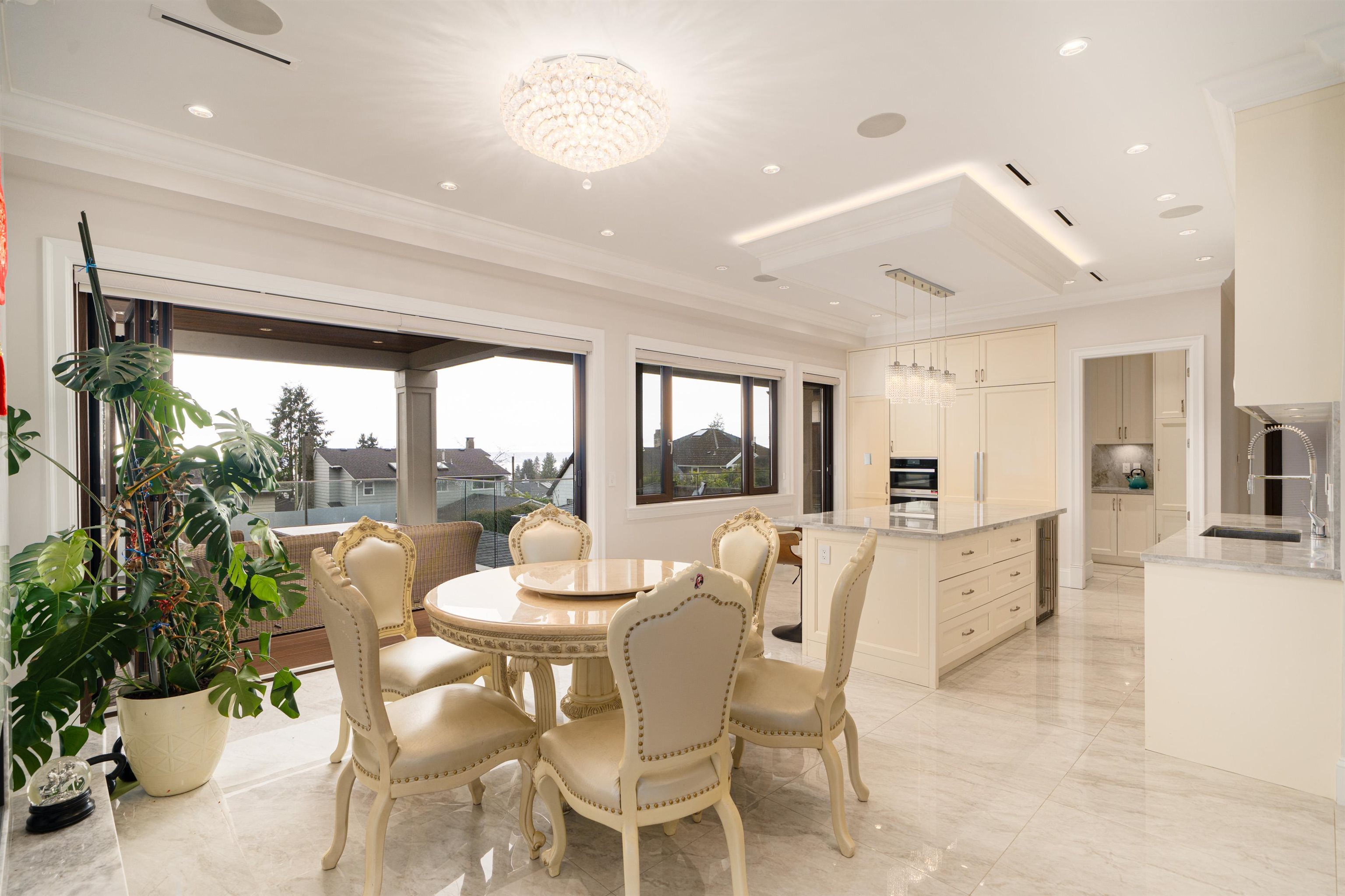Listing image of 1410 MATHERS AVENUE
