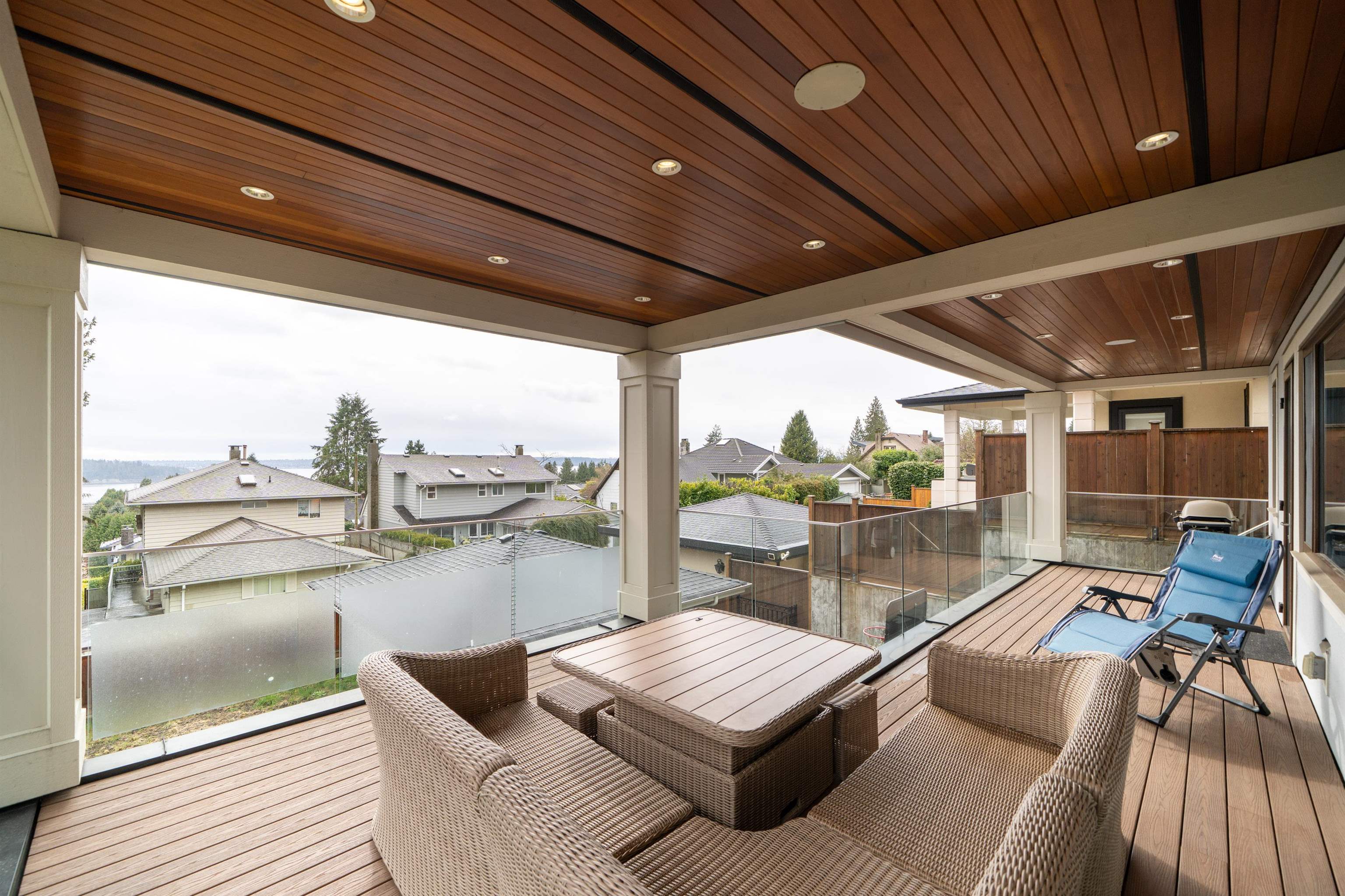 Listing image of 1410 MATHERS AVENUE
