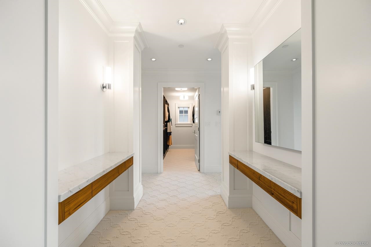 Listing image of 1485 CAMELOT ROAD