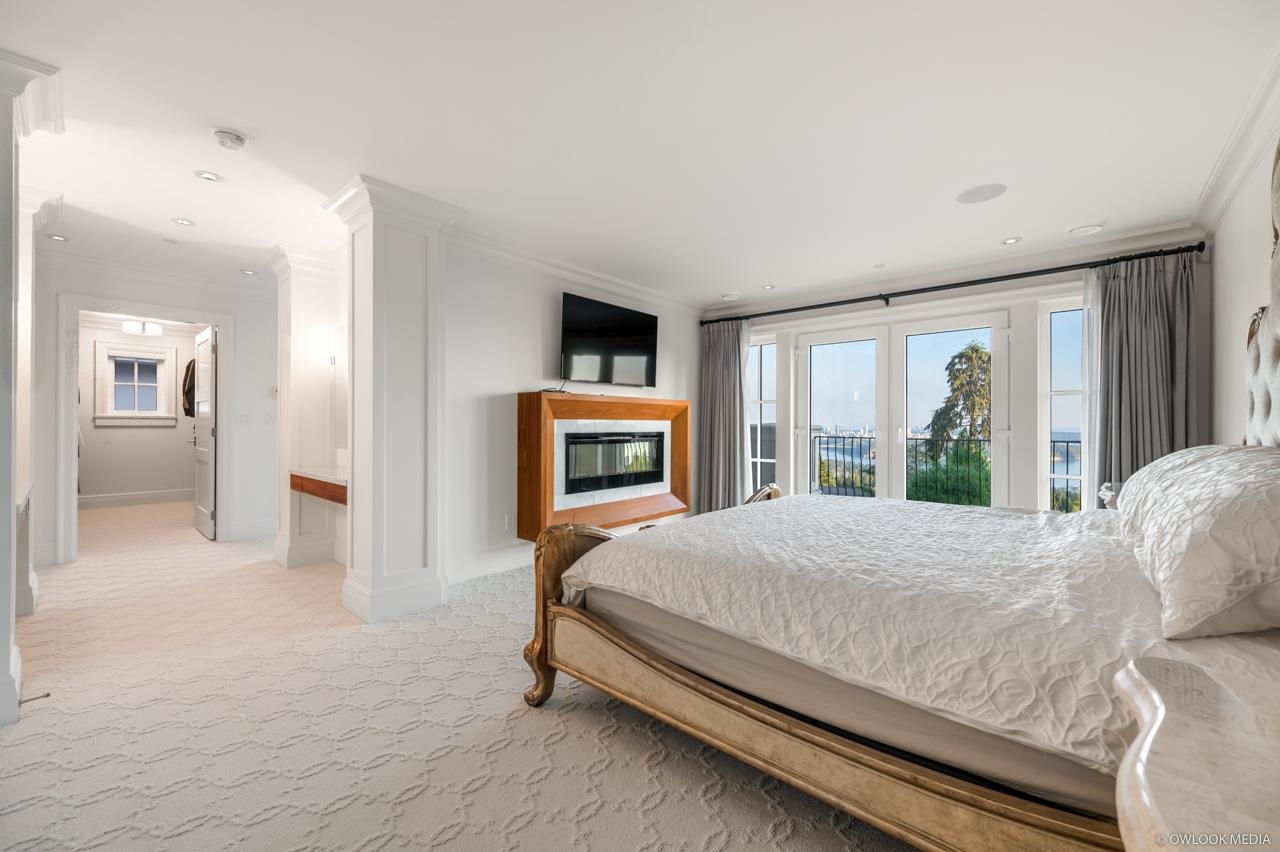Listing image of 1485 CAMELOT ROAD
