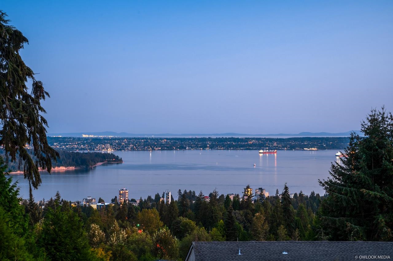 Listing image of 1485 CAMELOT ROAD