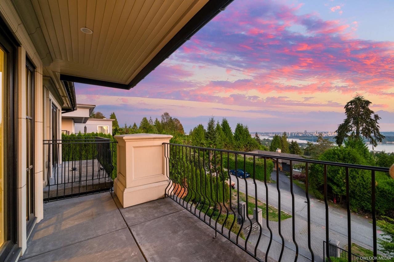 Listing image of 1485 CAMELOT ROAD