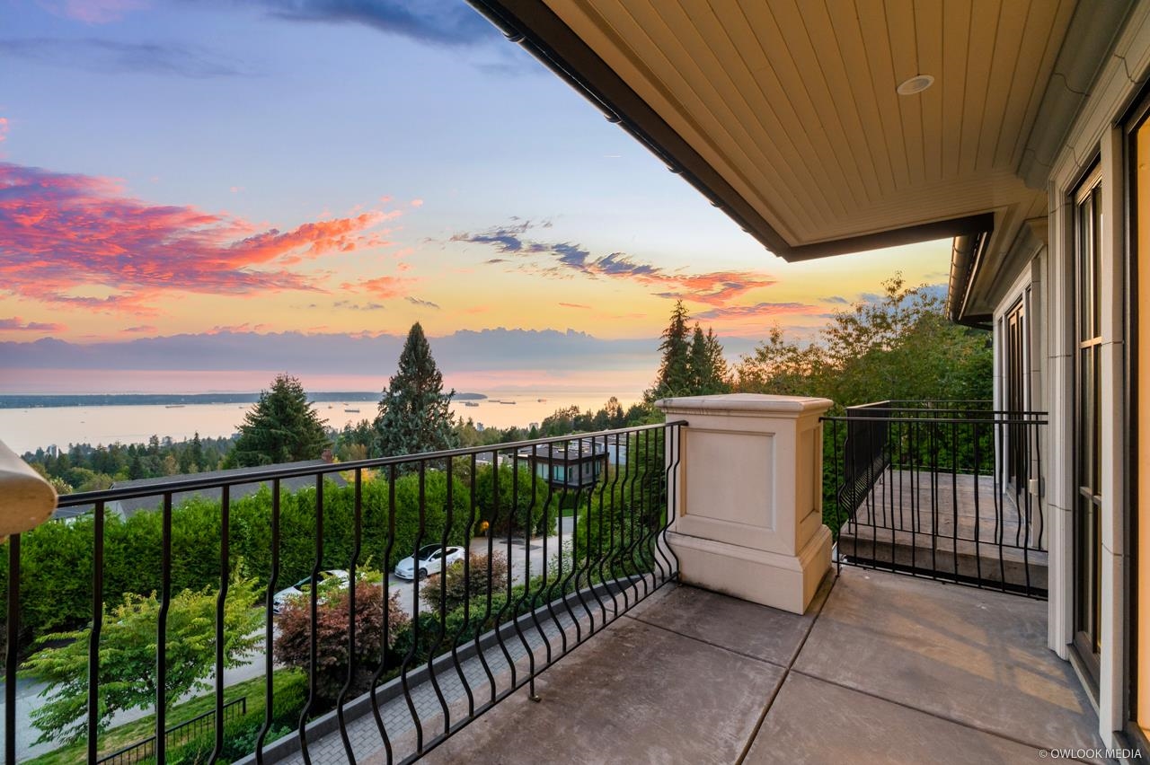 Listing image of 1485 CAMELOT ROAD