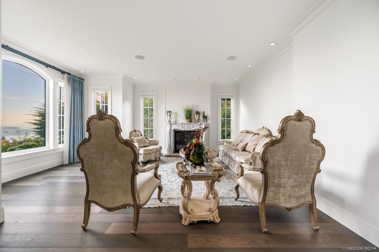 Listing image of 1485 CAMELOT ROAD
