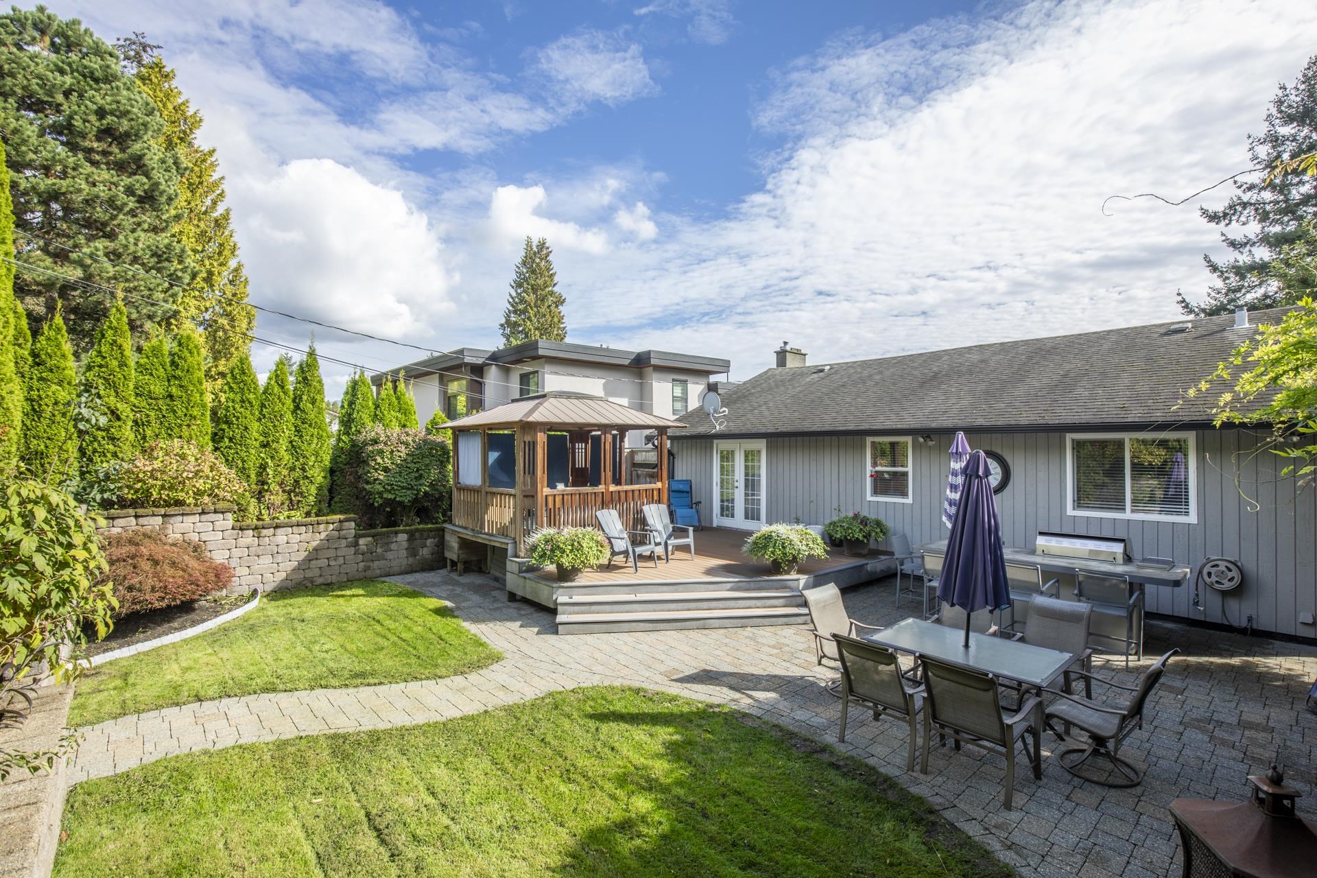 Listing image of 1162 SHAVINGTON STREET