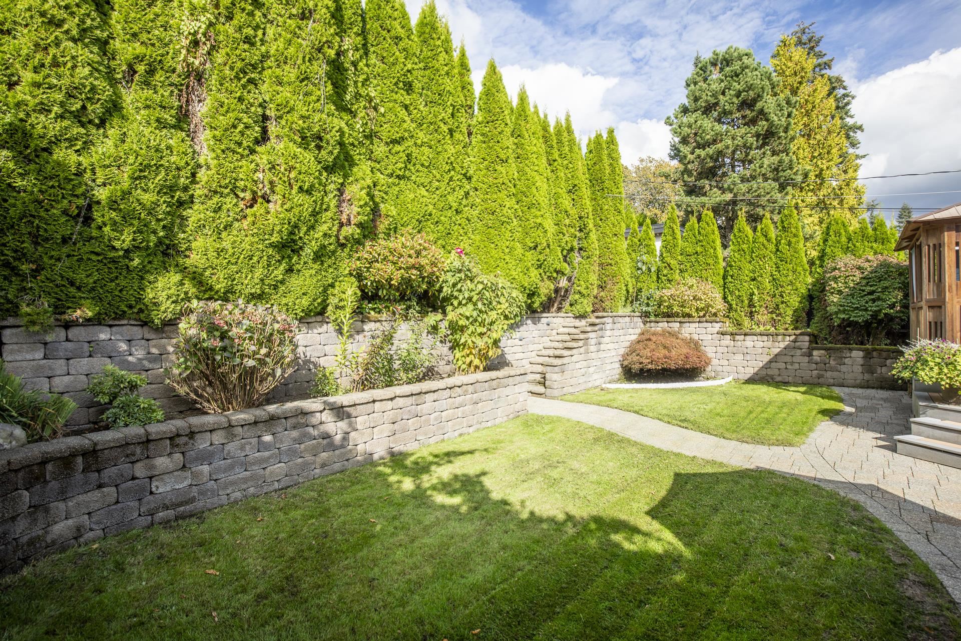 Listing image of 1162 SHAVINGTON STREET