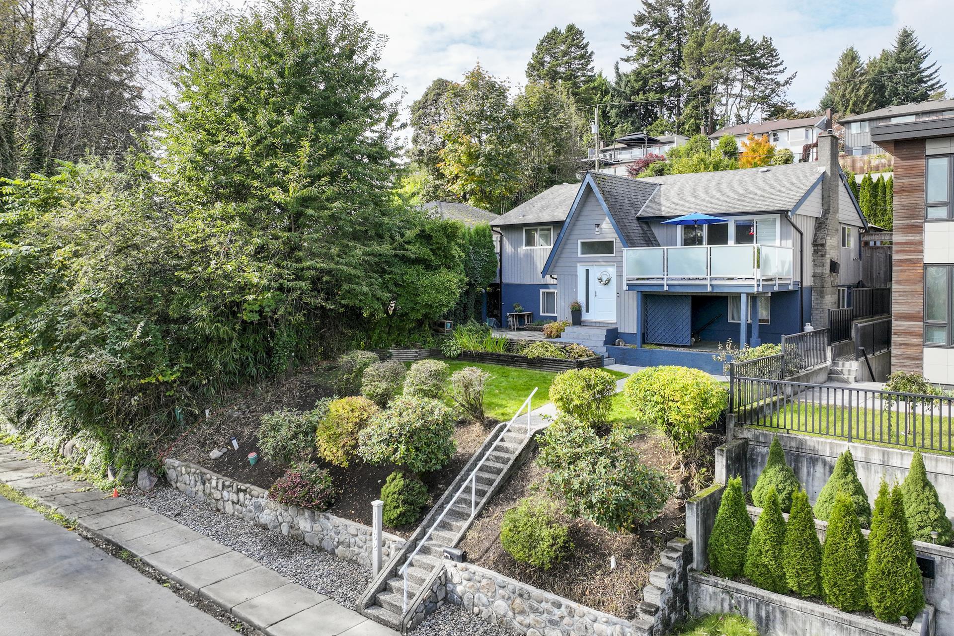 Listing image of 1162 SHAVINGTON STREET