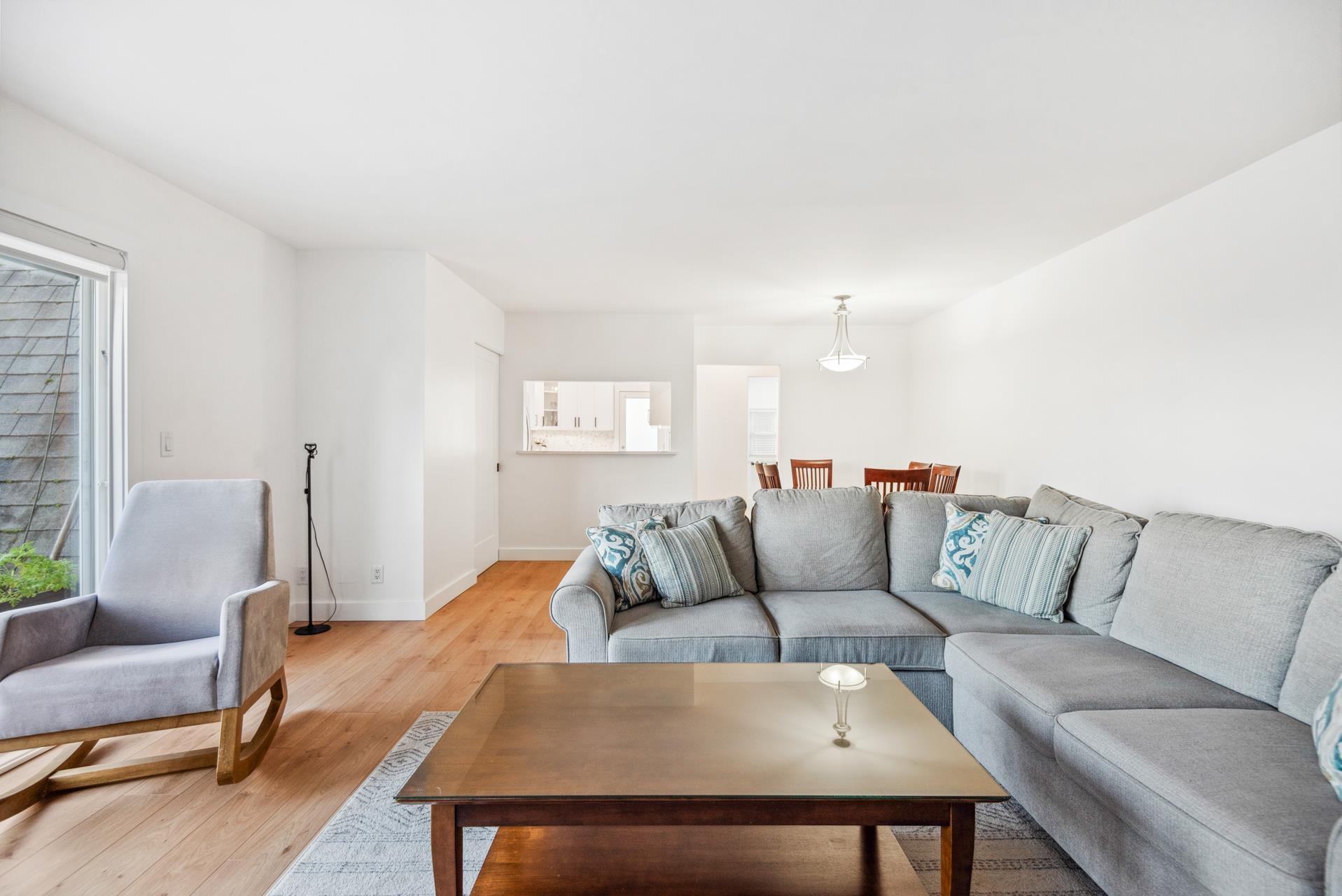 Listing image of 1162 SHAVINGTON STREET