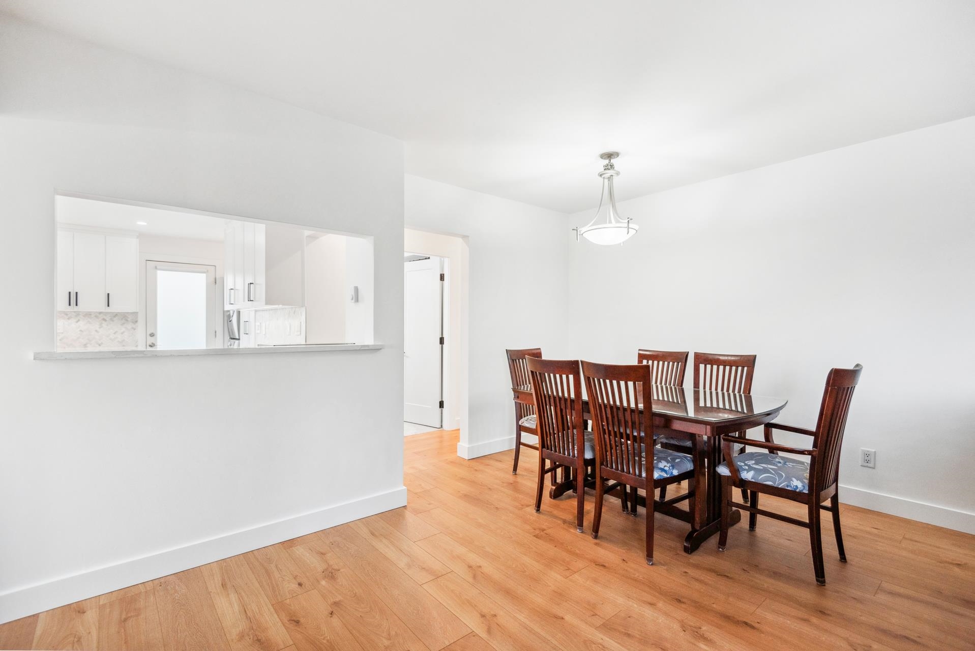 Listing image of 1162 SHAVINGTON STREET