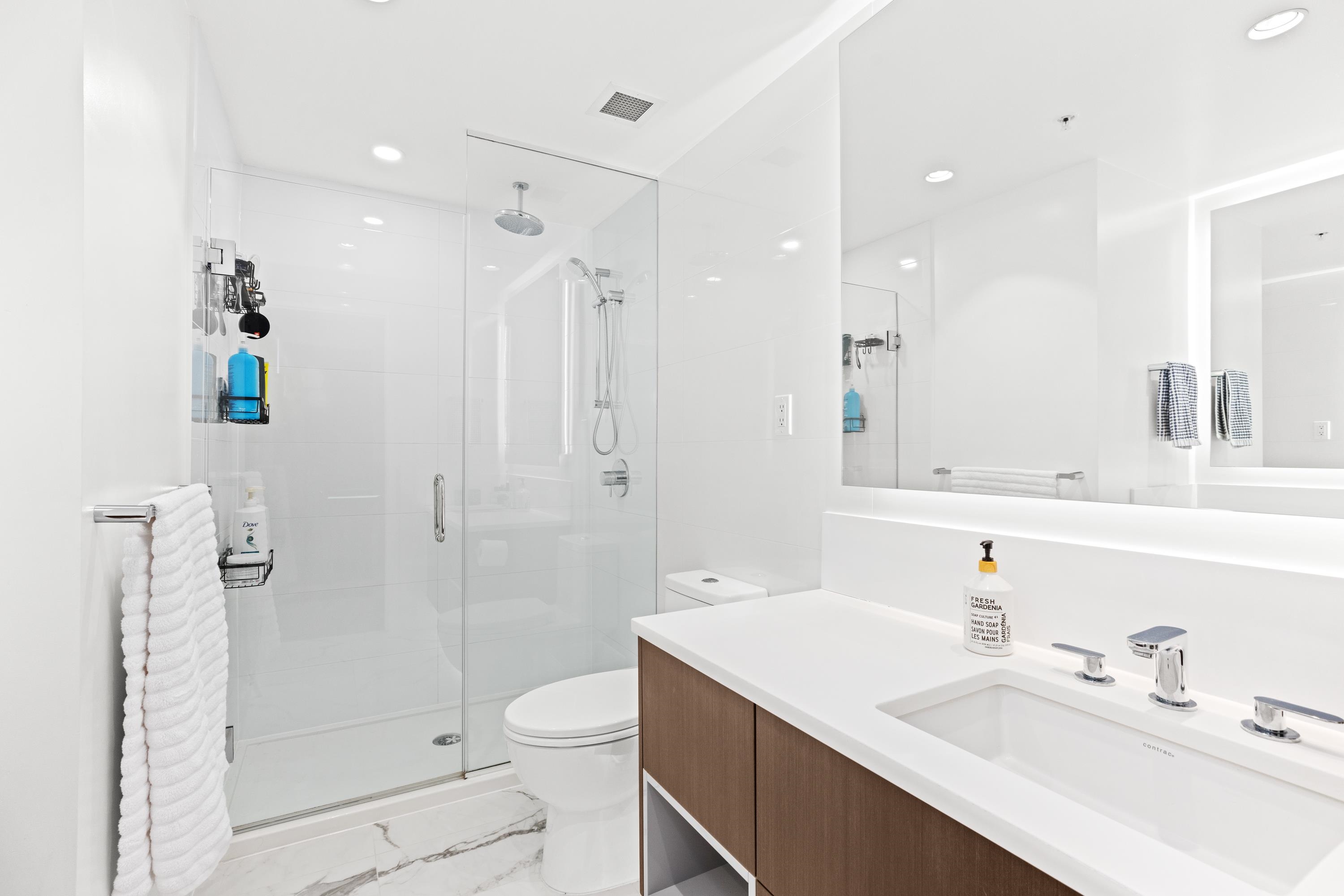 Listing image of 1107 1632 LIONS GATE LANE