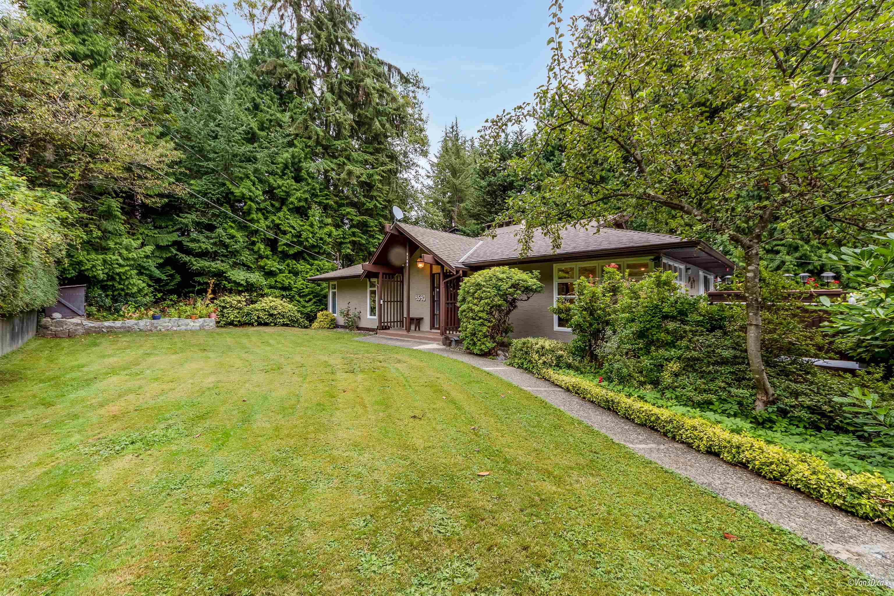 Listing image of 4540 MOUNTAIN HIGHWAY
